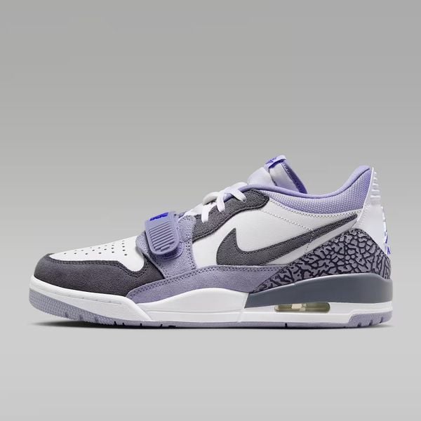  Giày thời trang Nike AIR JORDAN LEGACY Nam CD7069-108 