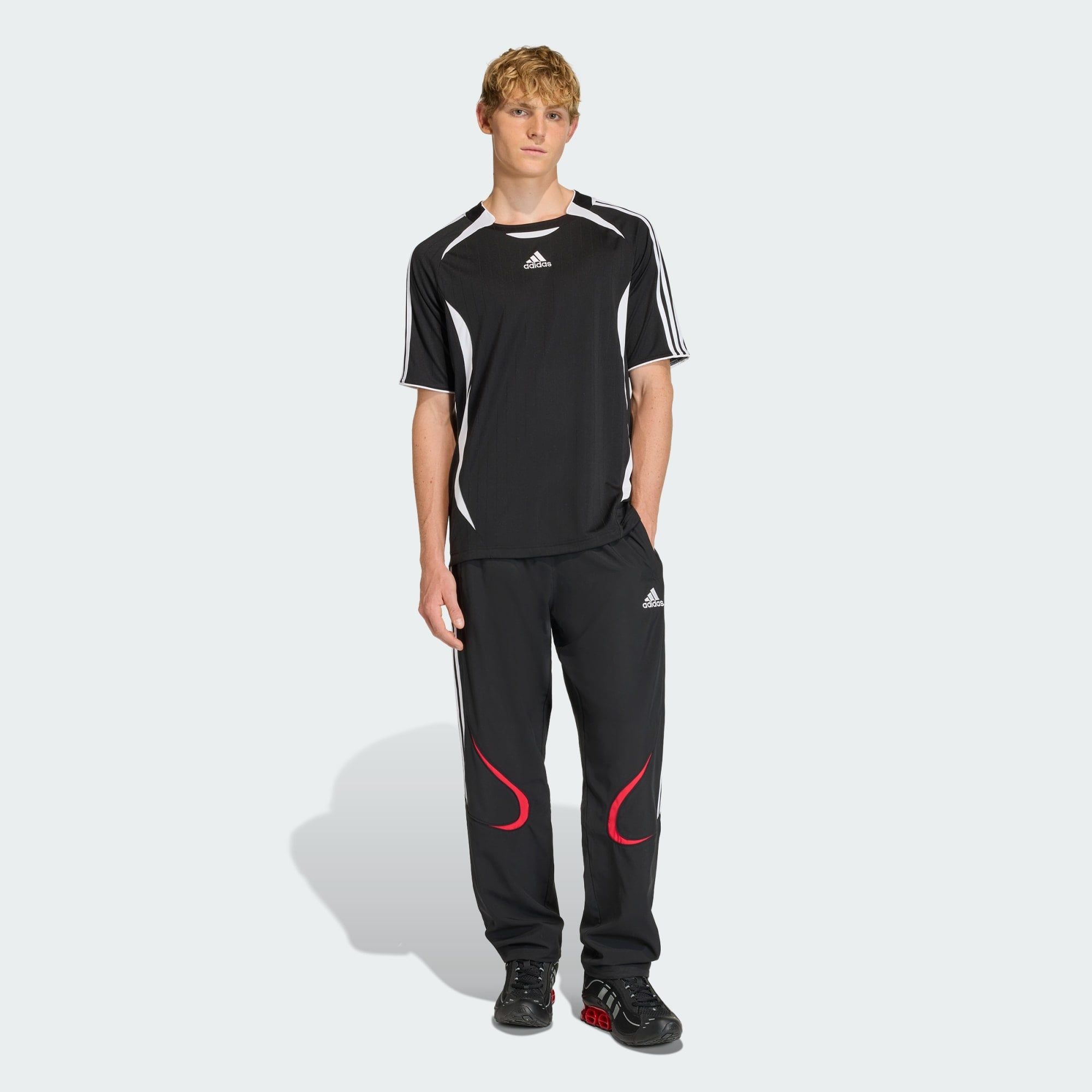  Áo Thun Nam Teamgeist Adicolor 