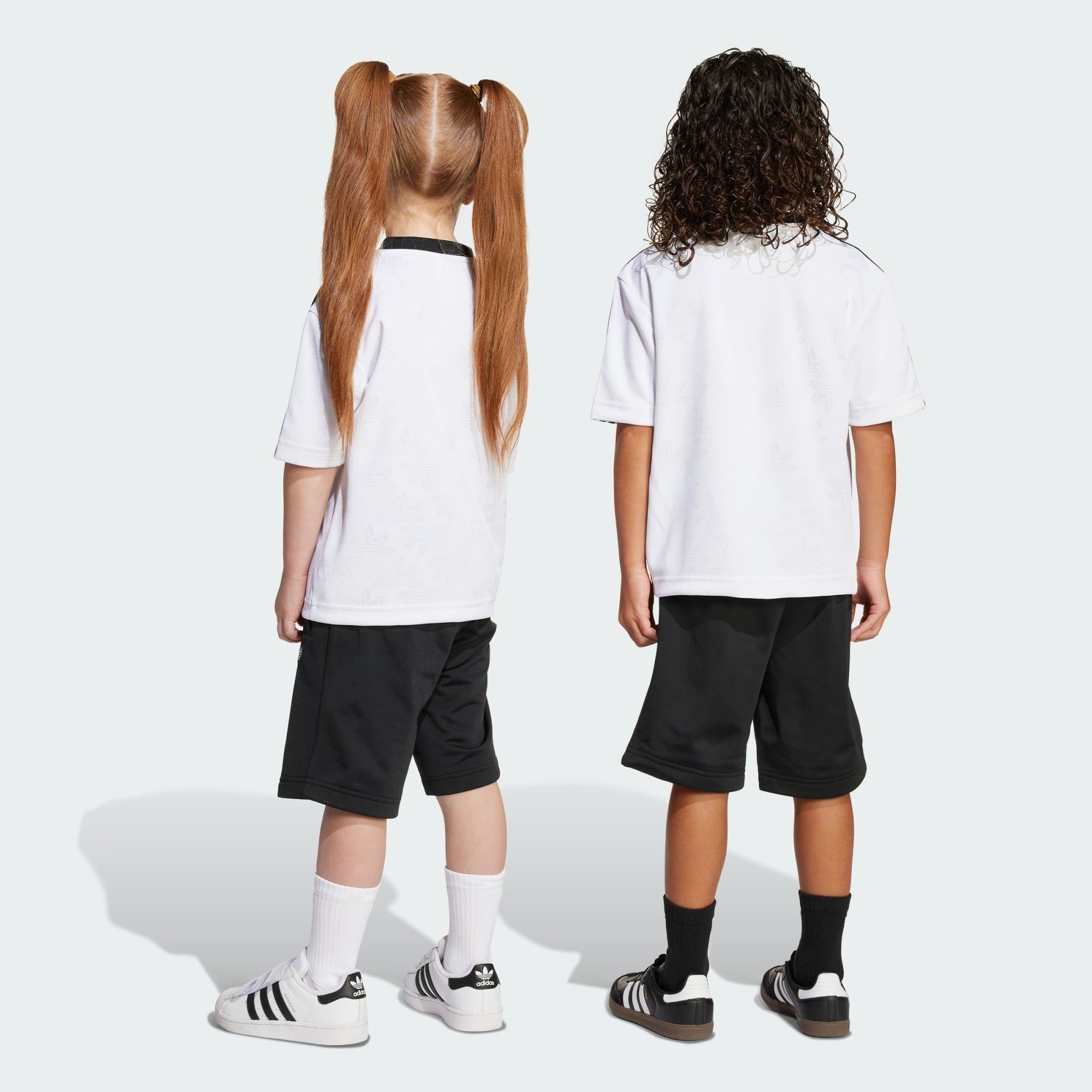  Bộ Áo Thun Trẻ Em 