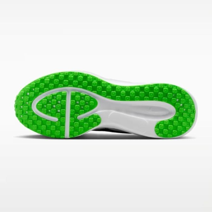  Giày chạy bộ Nike Revolution 8 Nam - HJ9198-105 