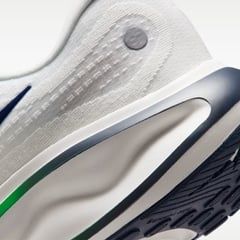  Giày chạy bộ Nam Nike Journey Run - FN0228-113 