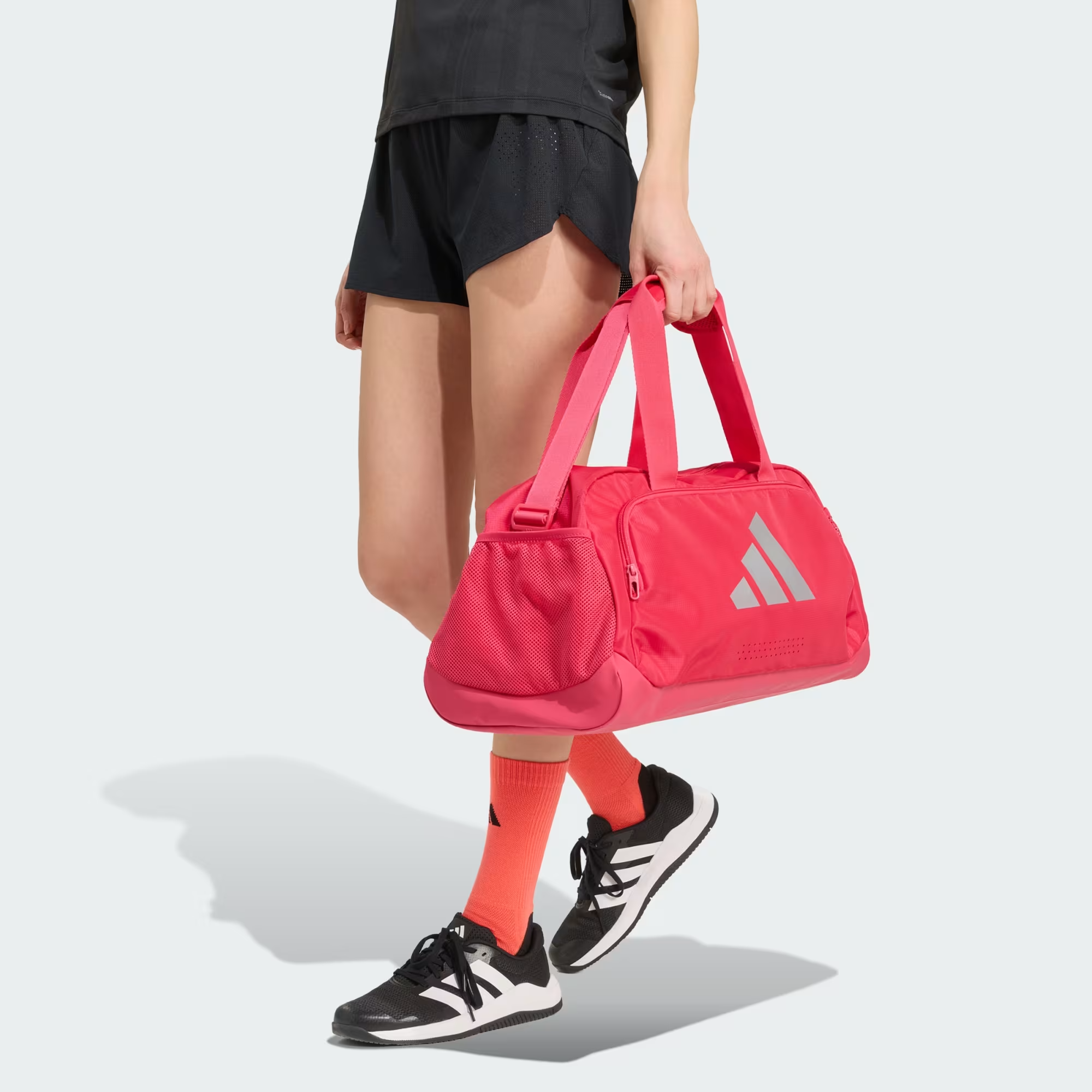  TÚI DUFFLE NỮ ADIDAS DEFENDER S - IB6995 