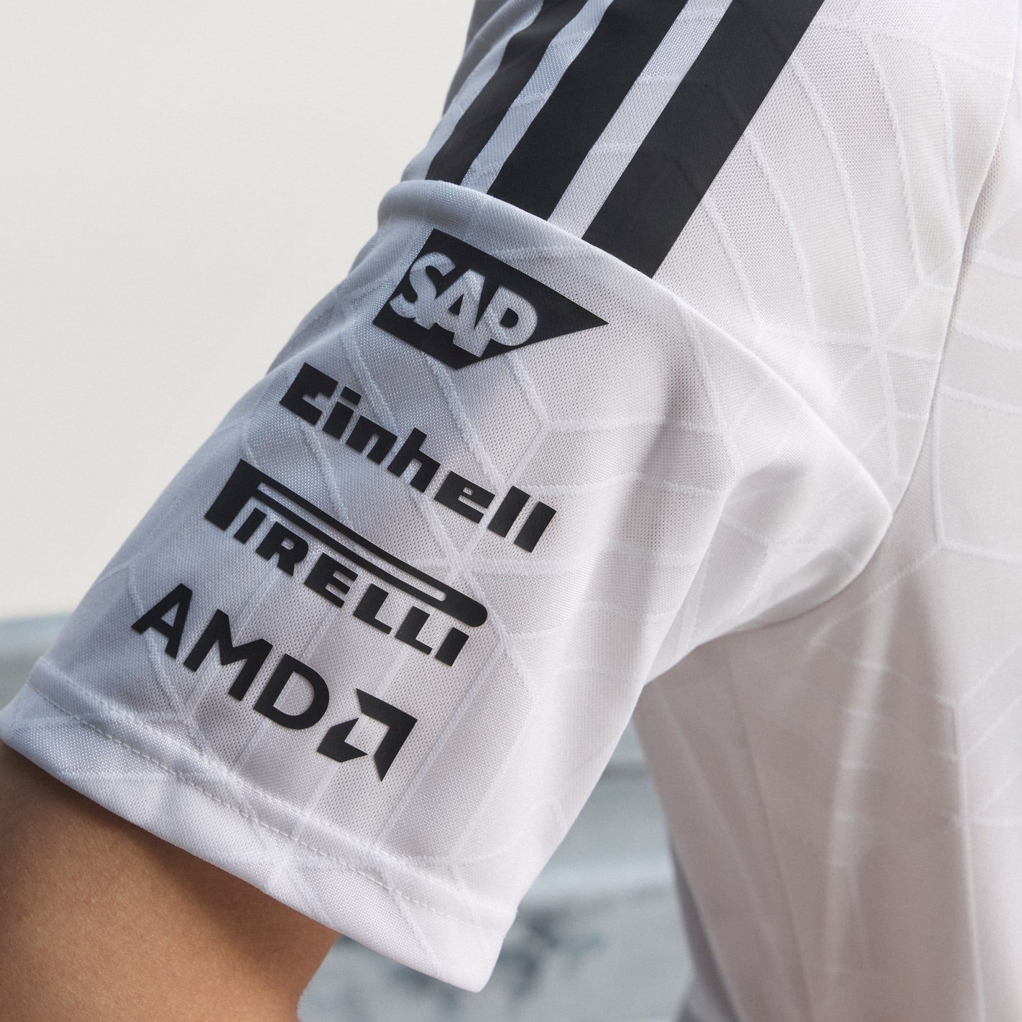  Áo Đấu Nam Adidas MERCEDES - AMG PETRONAS FORMULA 1 TEAM DRIVER PHIÊN BẢN AUTHENTIC - KE5324 