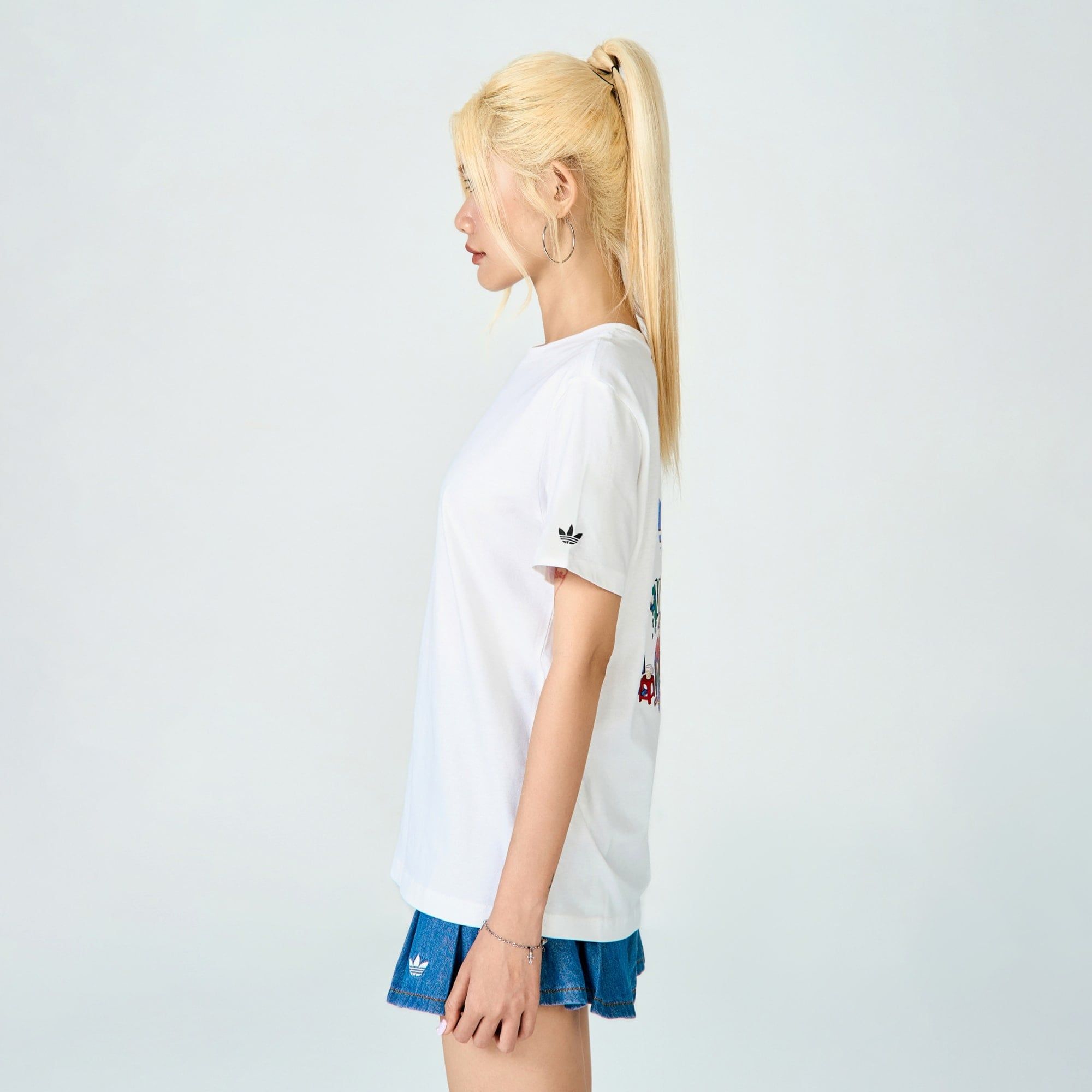  ÁO THUN NỮ GFX BANH MI SG TEE - W WHITE 