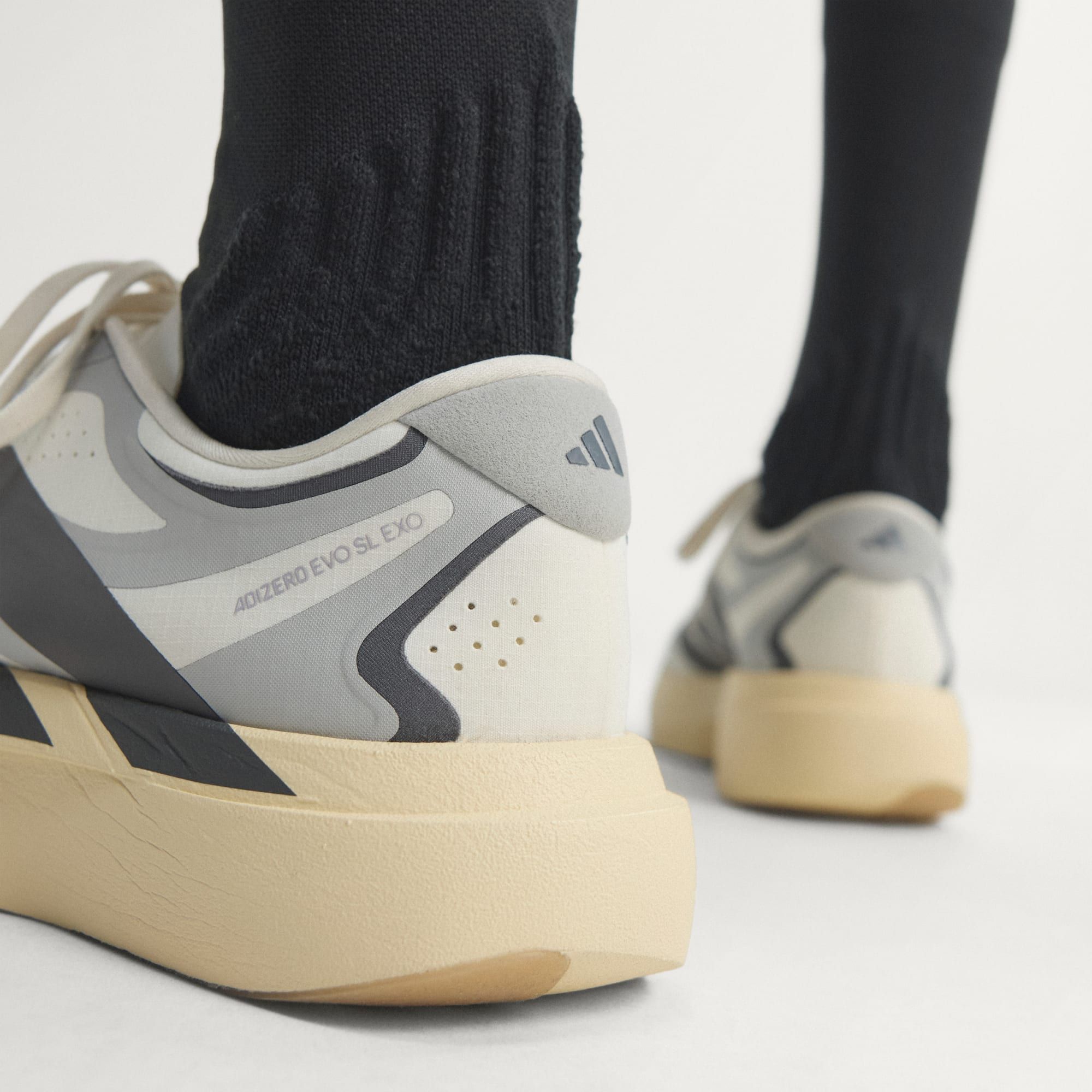  GIÀY CHẠY BỘ NAM ADIDAS ADIZERO EVO SL EXO -  KJ0430 