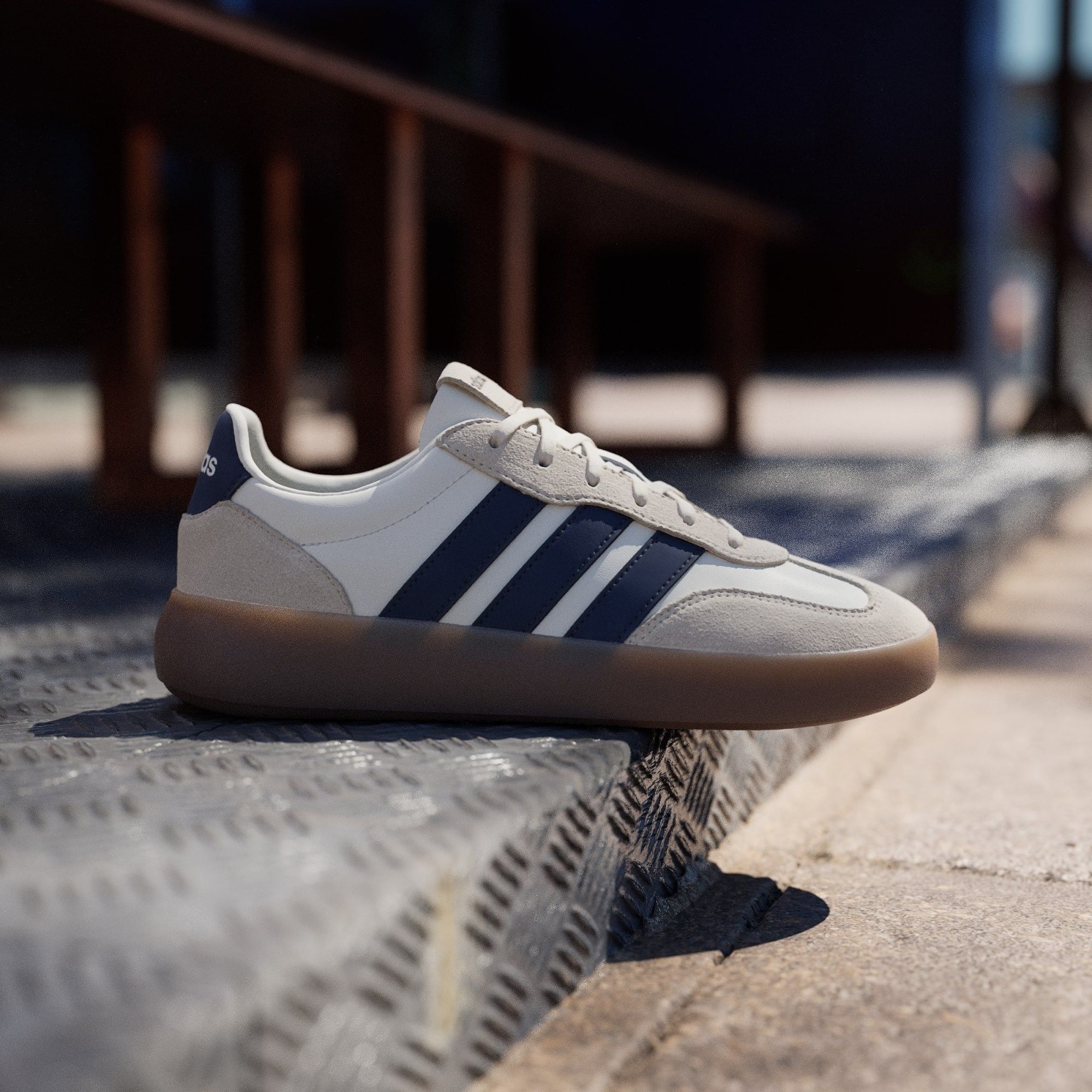  Giày thể thao Nam BARREDA DECODE LUX 