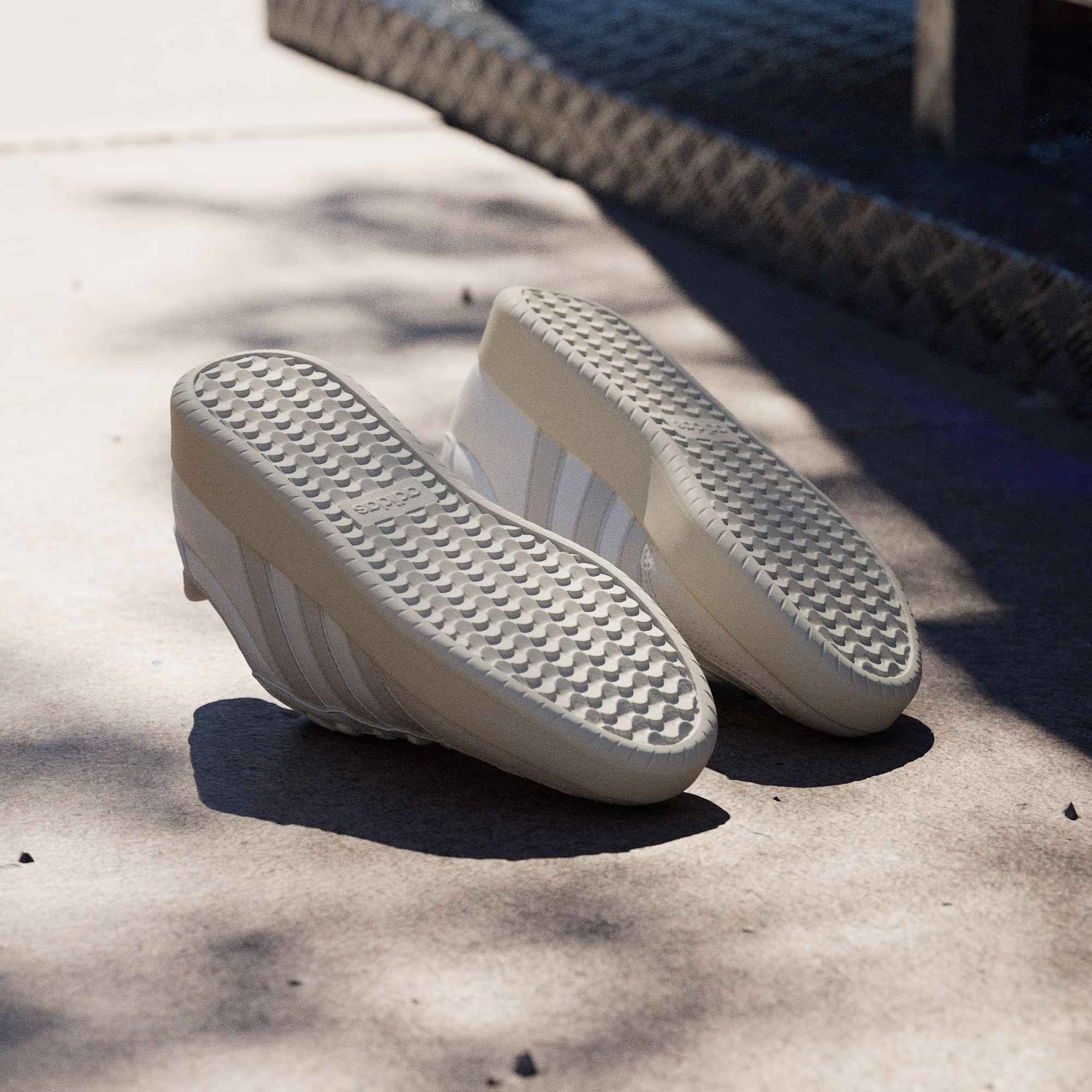  Giày thể thao Nữ BARREDA 