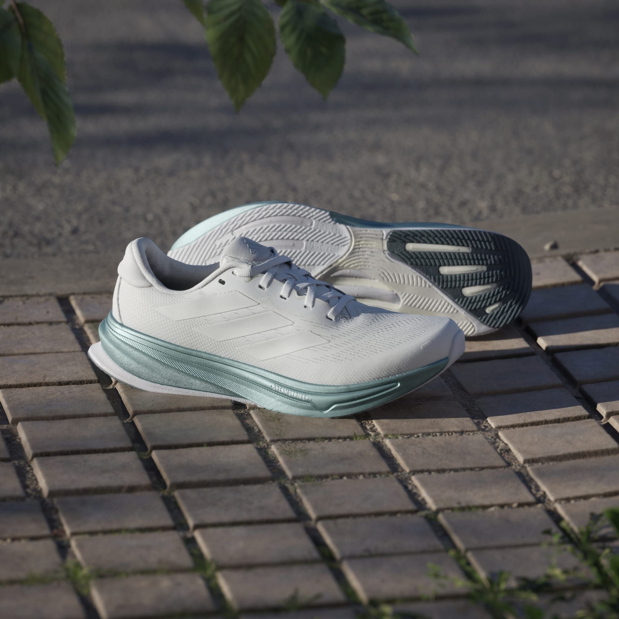  Giày chạy bộ Nữ SUPERNOVA RISE 2 W 