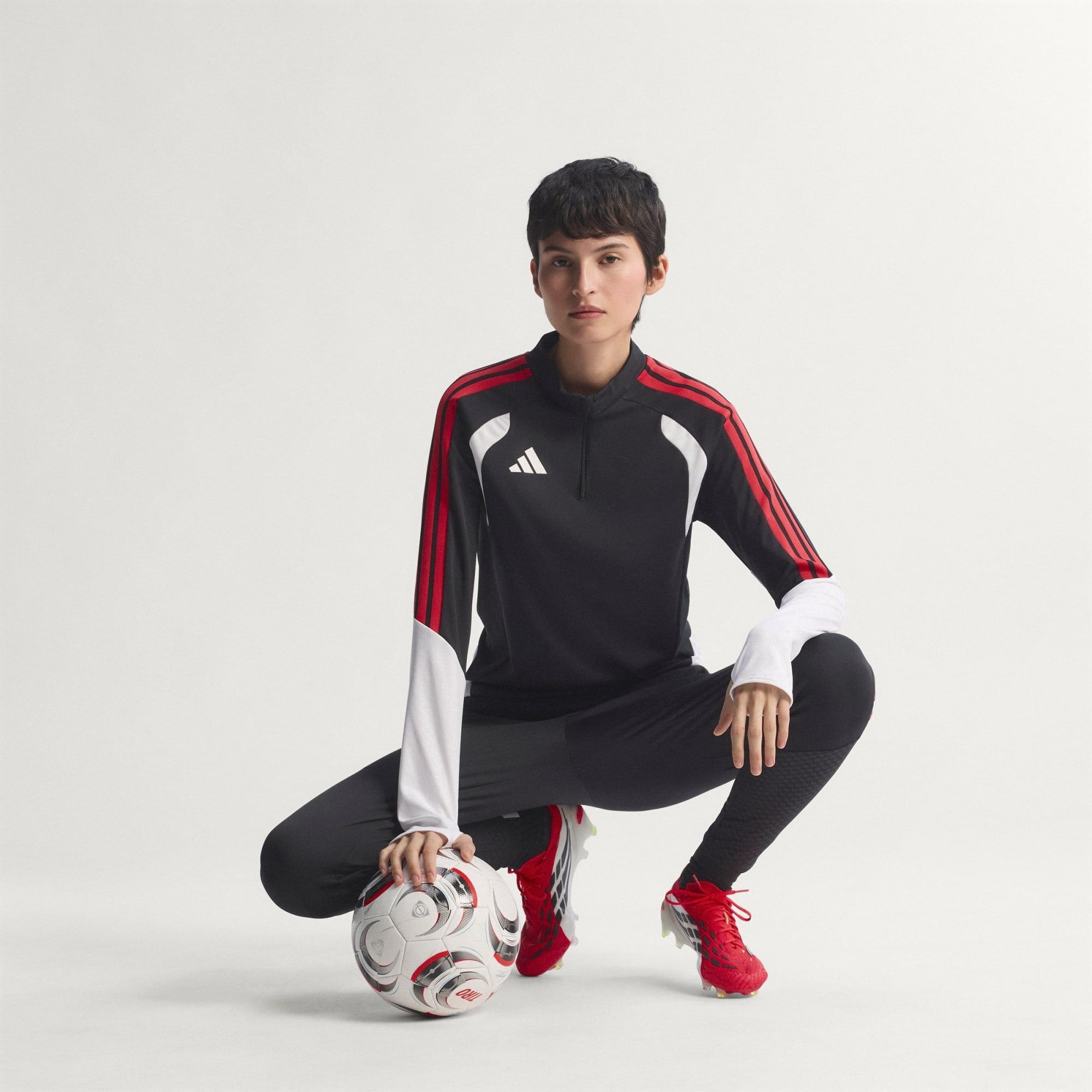  Giày đá bóng Nam PREDATOR ELITE FG 