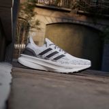  Giày Chạy bộ Nam ULTRABOOST 5 