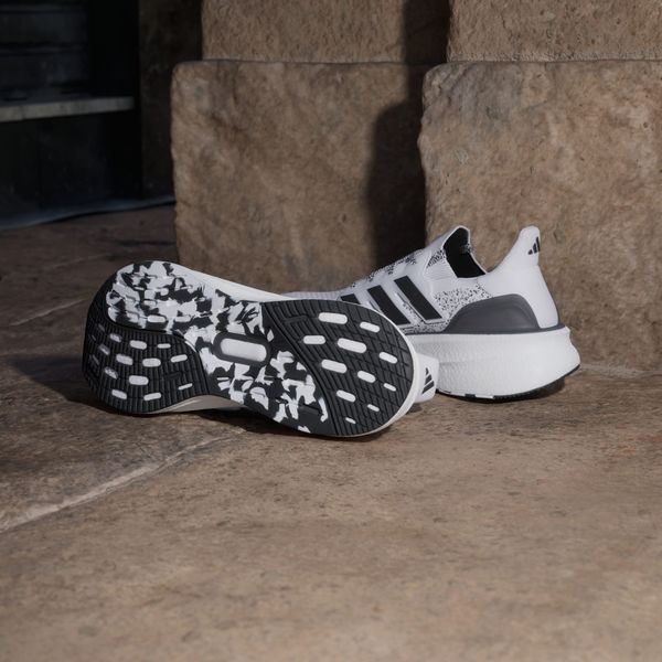  Giày Chạy bộ Nam ULTRABOOST 5 