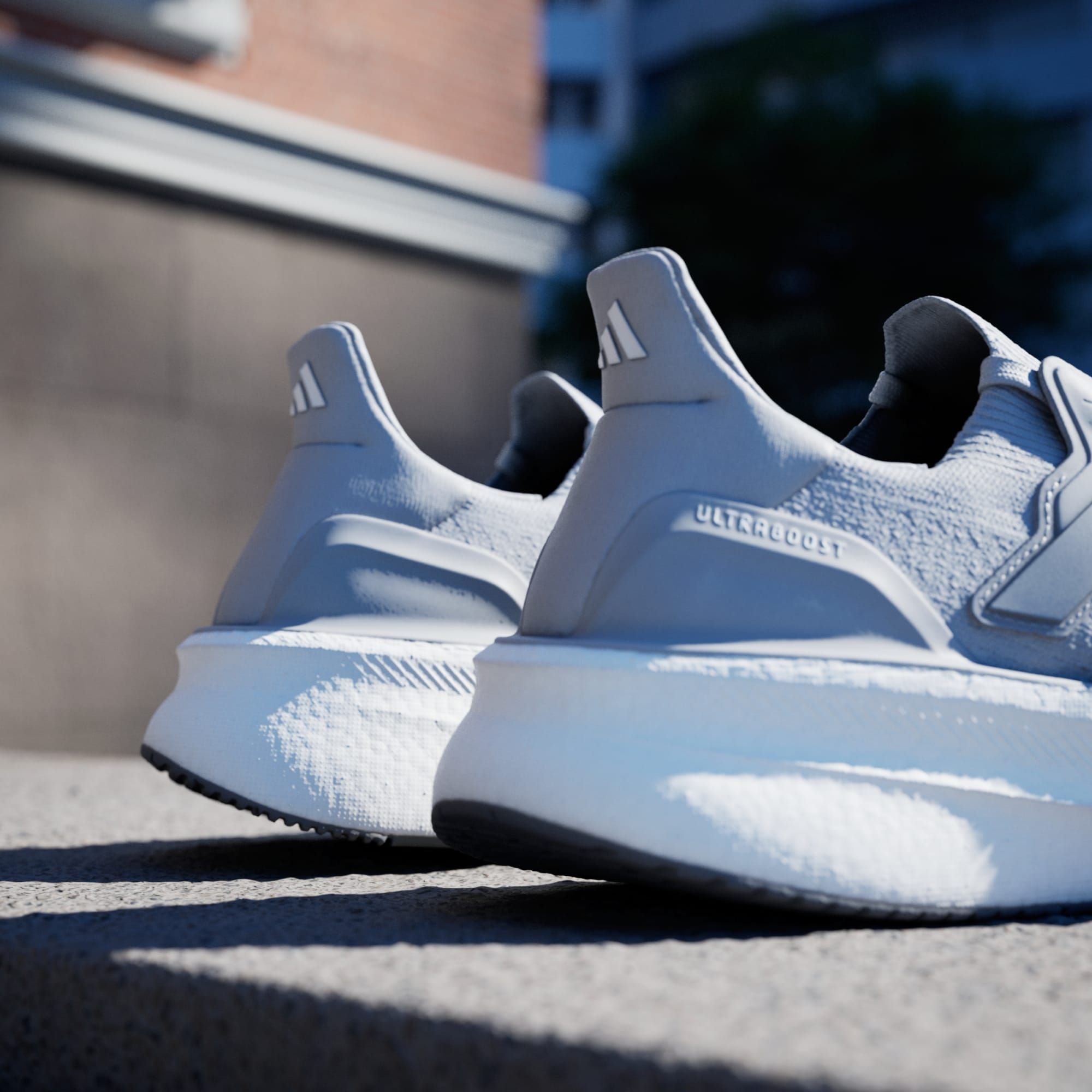  Giày chạy bộ Nam ULTRABOOST 5 