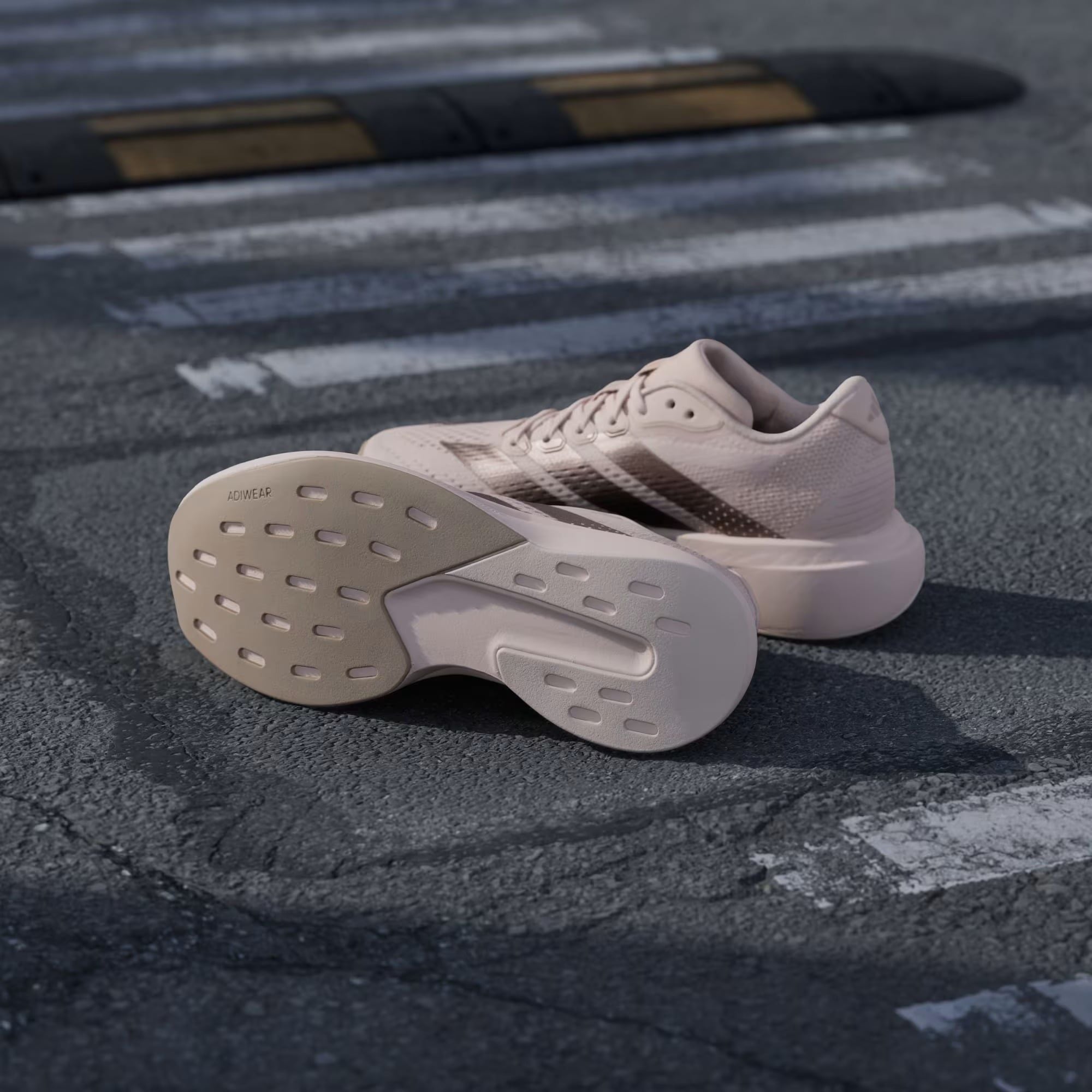  GIÀY CHẠY BỘ NỮ ADIDAS ADIZERO PACER W - KZ8977 