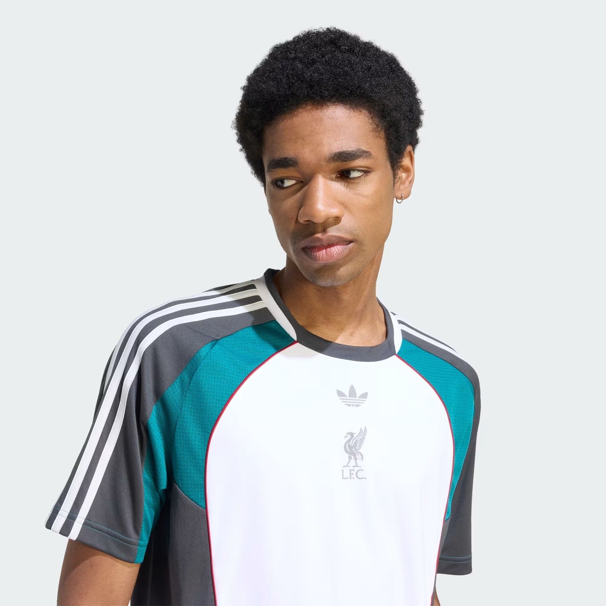  ÁO ĐẤU NAM ADIDAS LIVERPOOL JERSEY WARM-UP - KX7705 