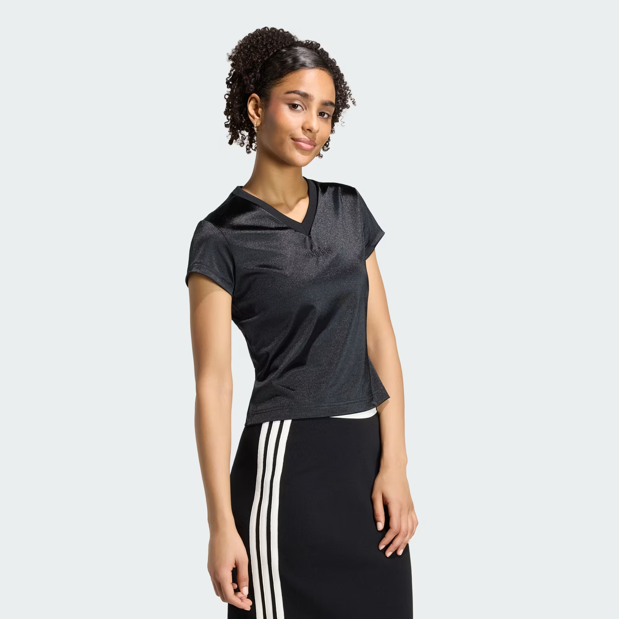  ÁO THUN NỮ ADIDAS SATIN SEASONAL ESSENTIALS - KS7938 