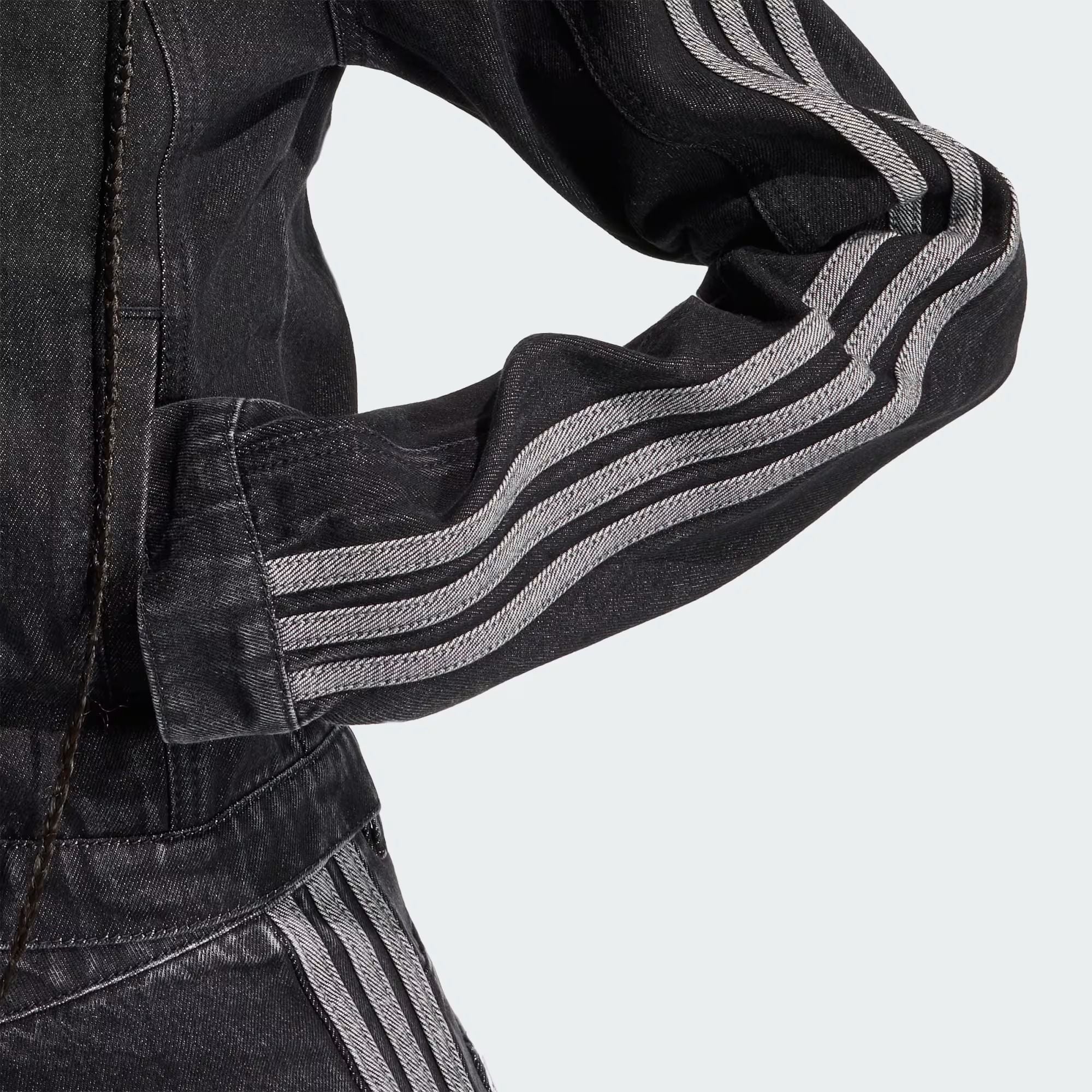  ÁO TRACK TOP NỮ ADIDAS SST DENIM - KQ6467 