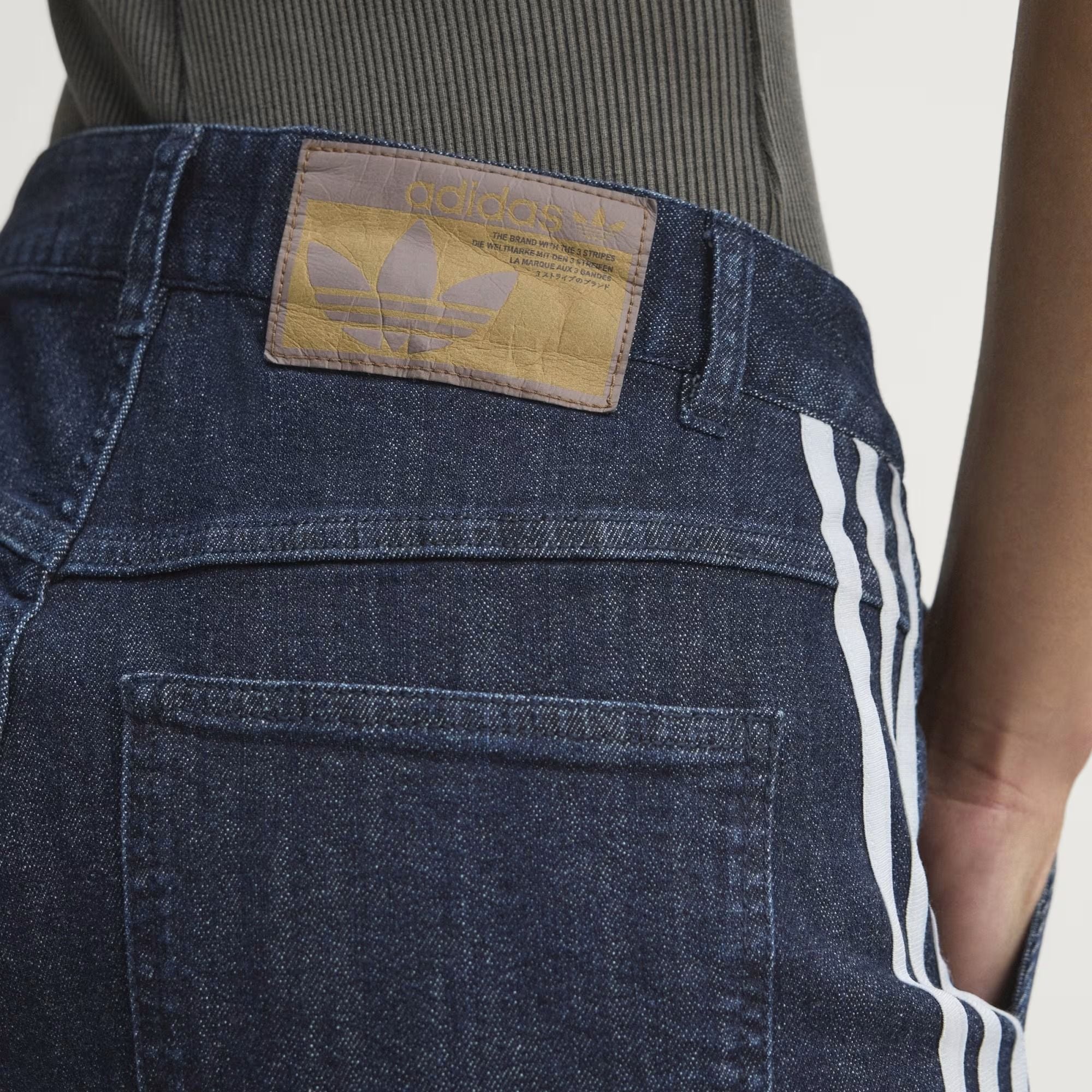  QUẦN DÀI NỮ ADIDAS DENIM XẾP LY RỘNG ỐNG RỘNG - LE8302 