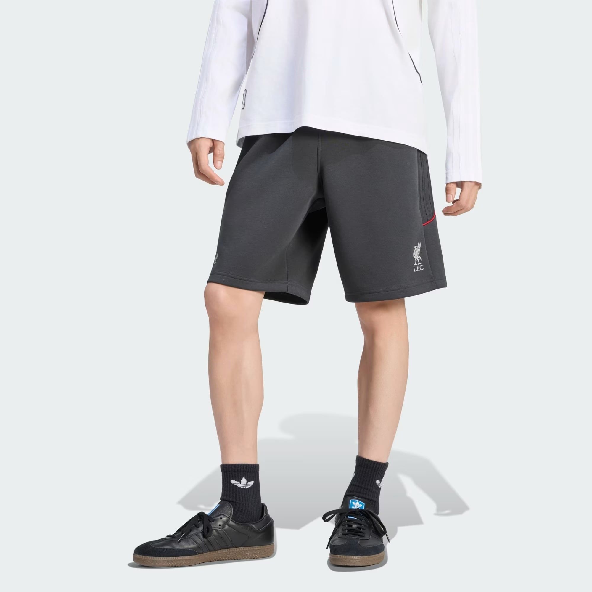 QUẦN SHORT NAM ADIDAS LIVERPOOL FC SPACER TEAMGEIST 26 - KX7713 