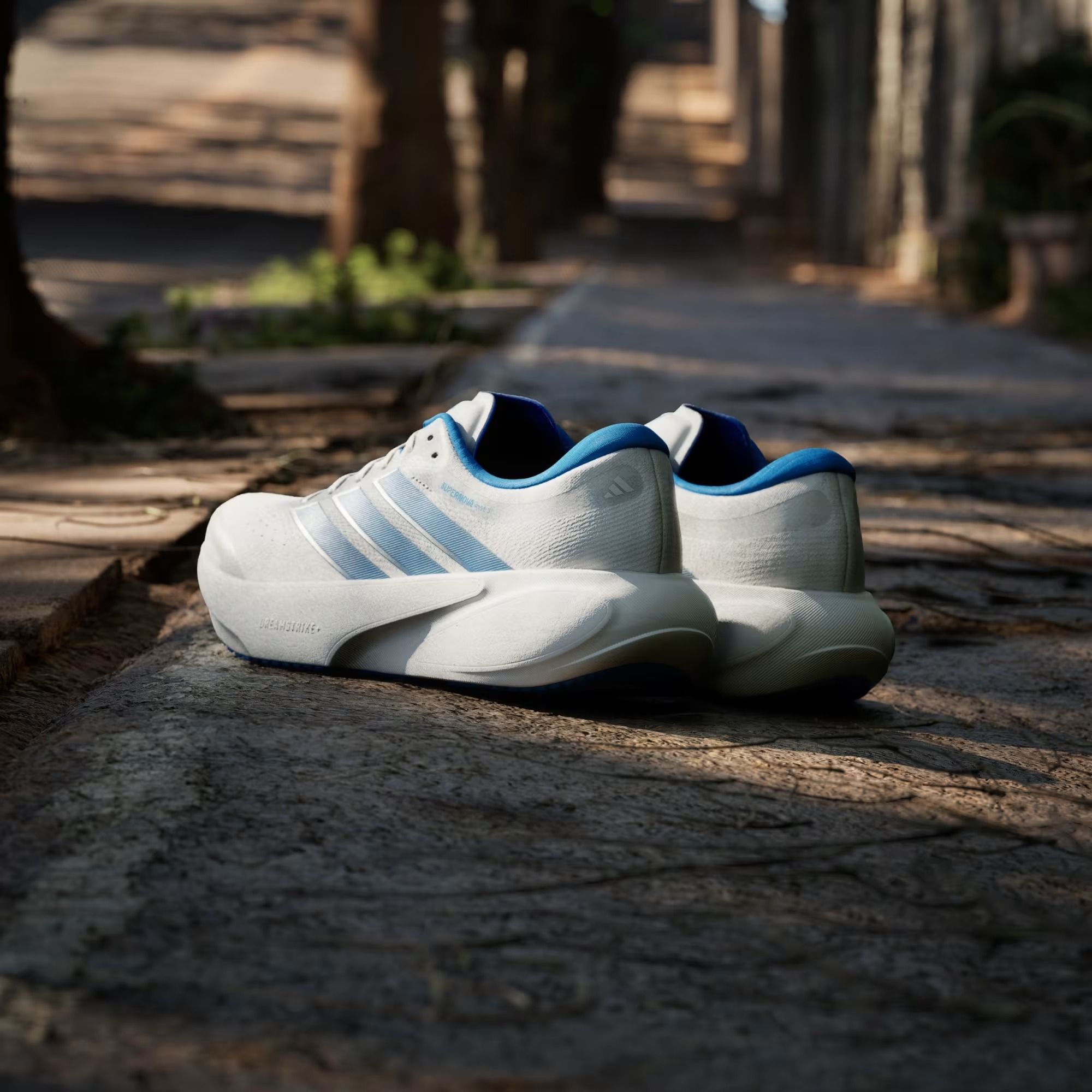  GIÀY CHẠY BỘ NAM ADIDAS SUPERNOVA - KJ7083 