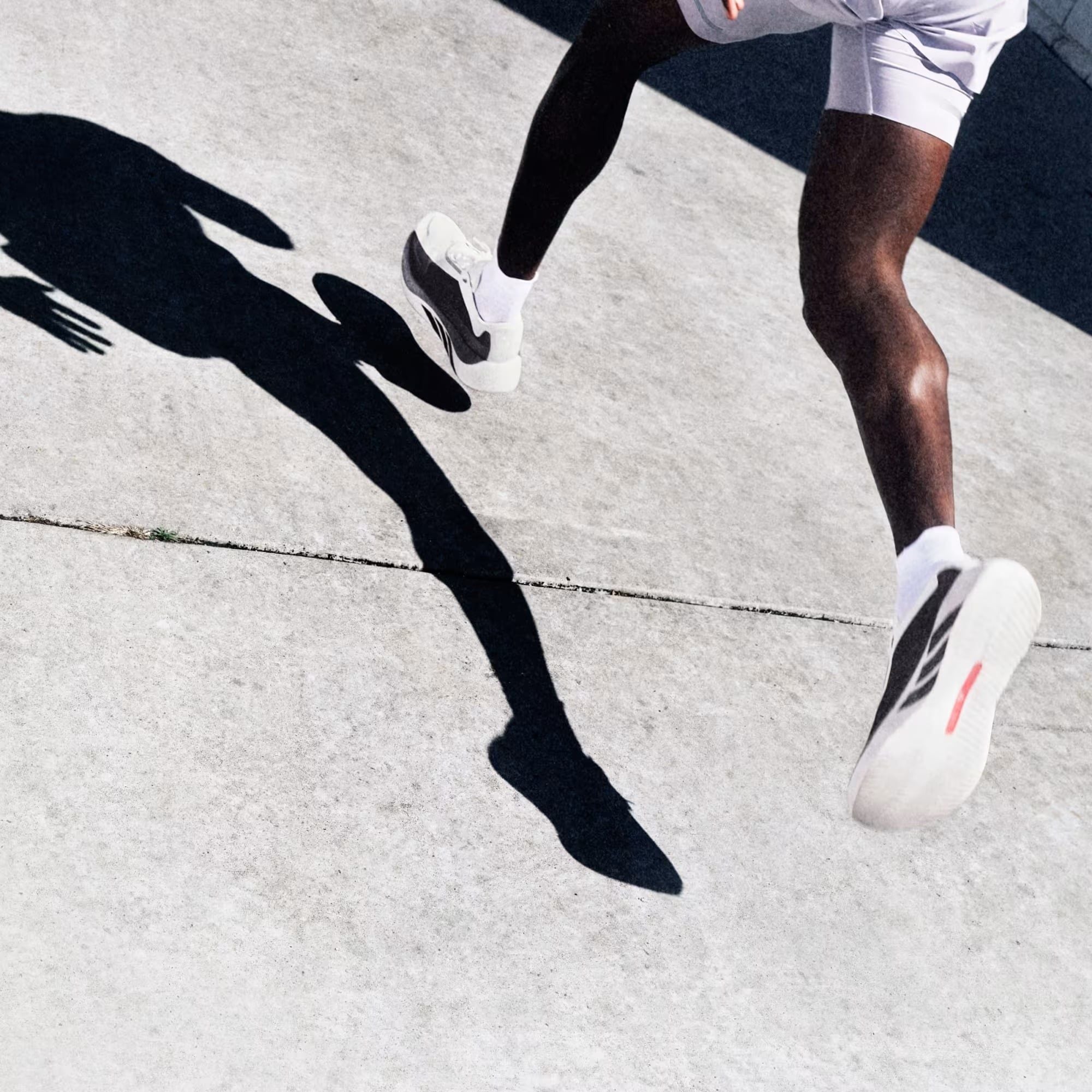  GIÀY CHẠY BỘ NAM ADIDAS HYPERBOOST EDGE M - KI4392 