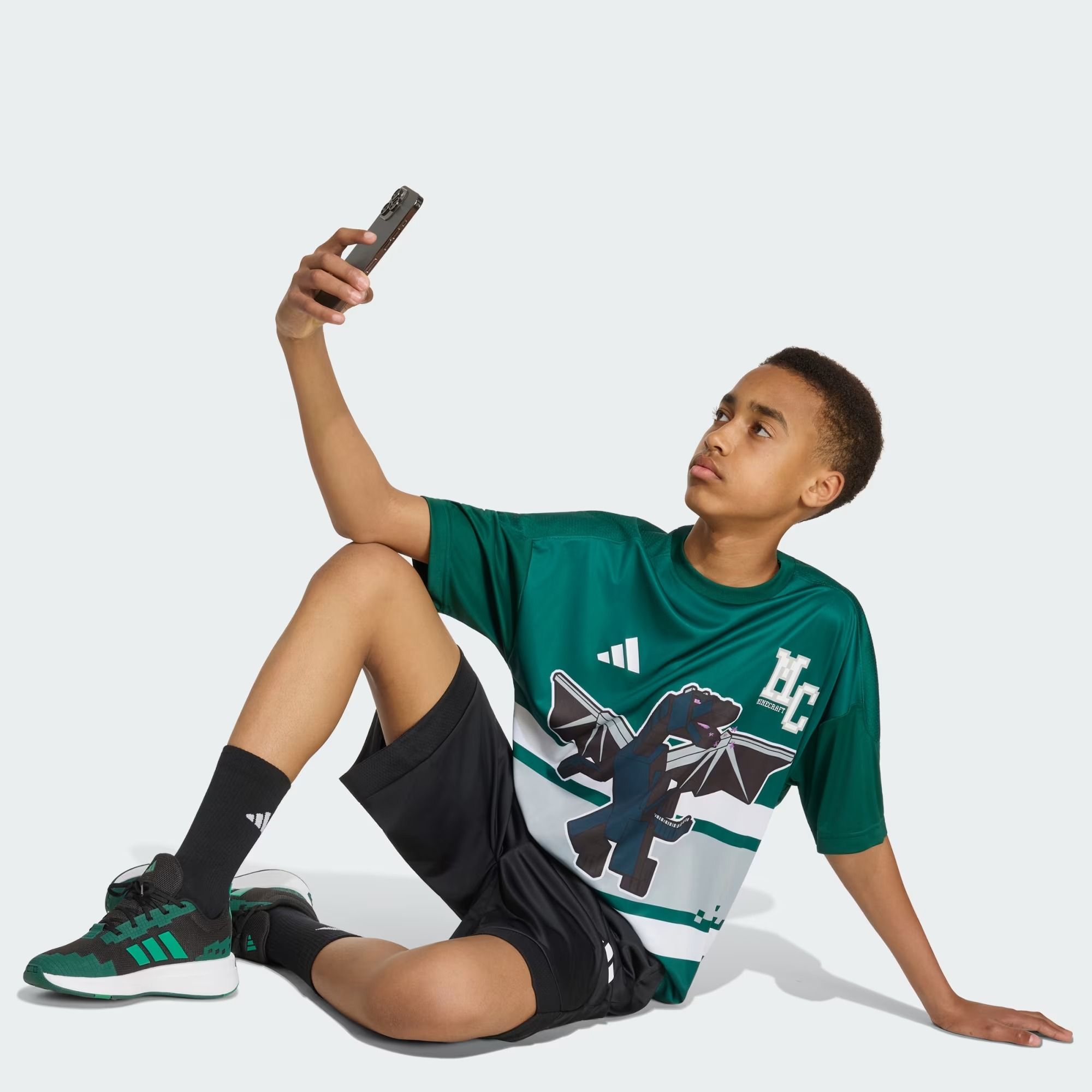  Quần short Trẻ Em Adidas MINECRAFT - KH3204 