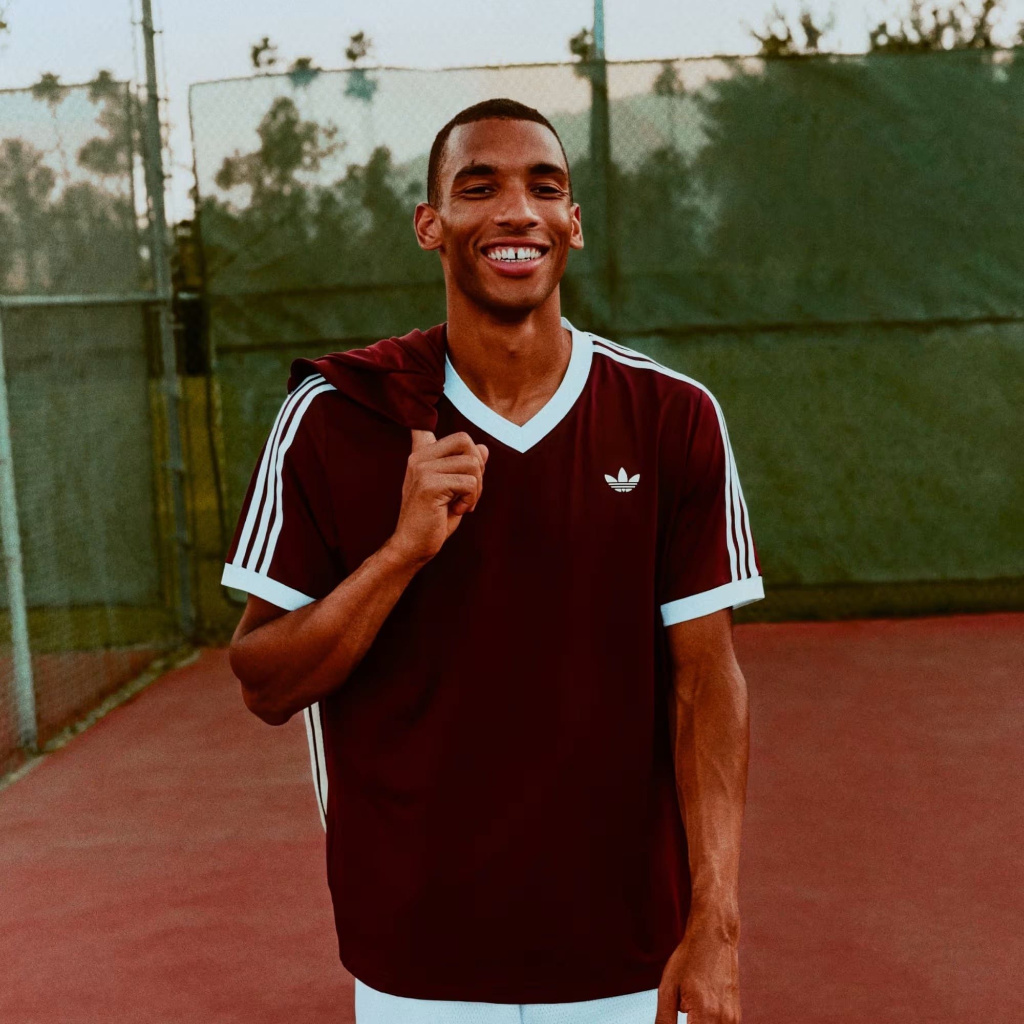  ÁO THUN NAM ADIDAS TENNIS CLASSICS - KY8883 