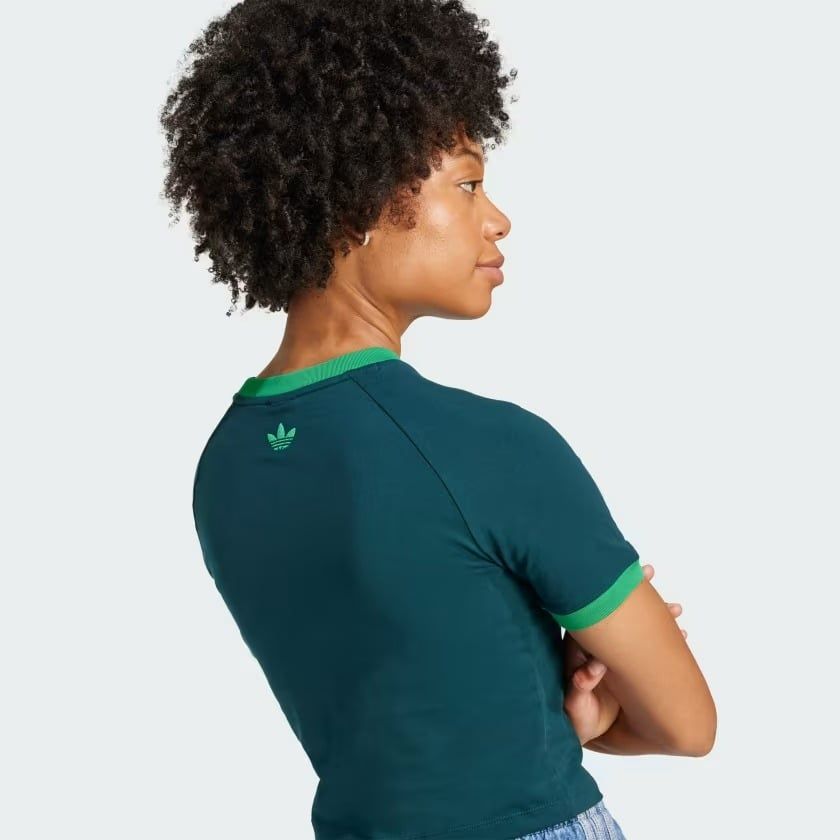 Áo thun Nữ Baby Tee Graphic Crest