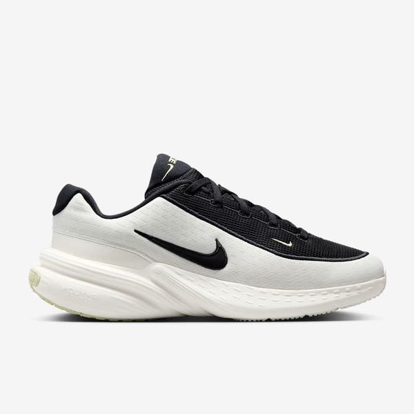 Giày thời trang Nike Uplift Sc Nam IB2765-100 