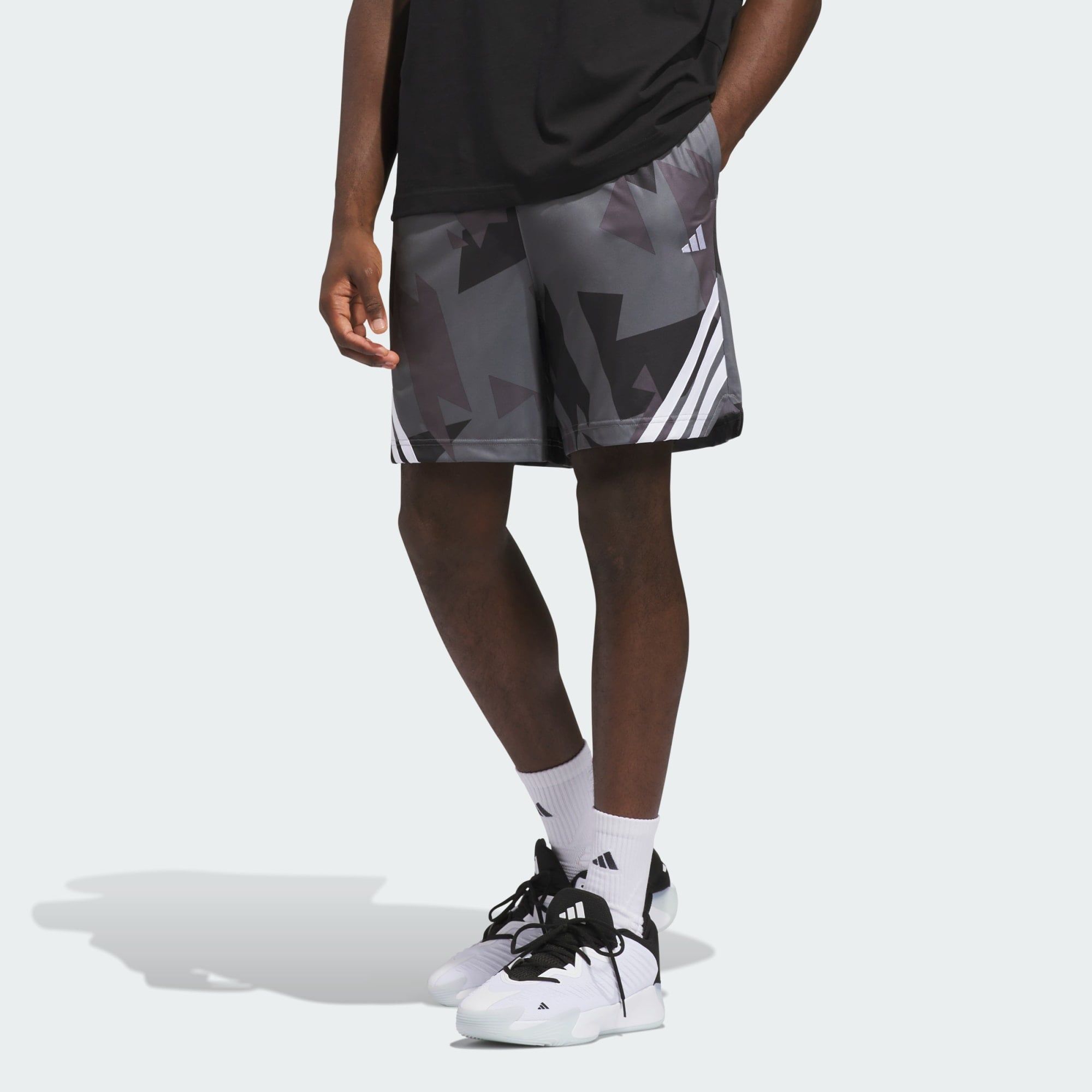  QUẦN SHORT NAM ADIDAS BASKETBALL 3-STRIPES AOP 