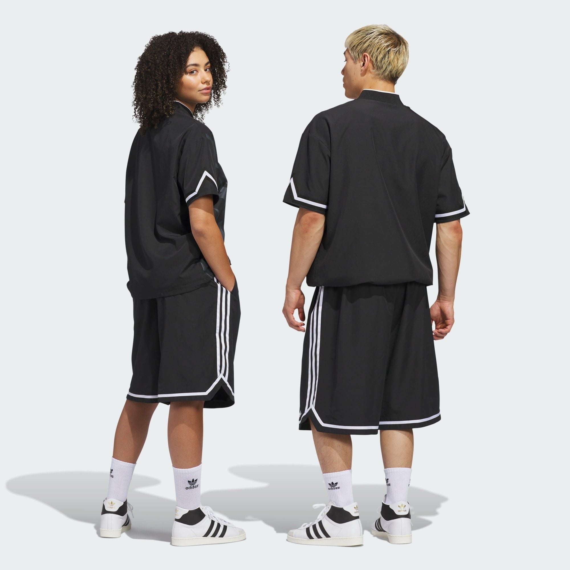  Quần Short Unisex Originals Basketball 