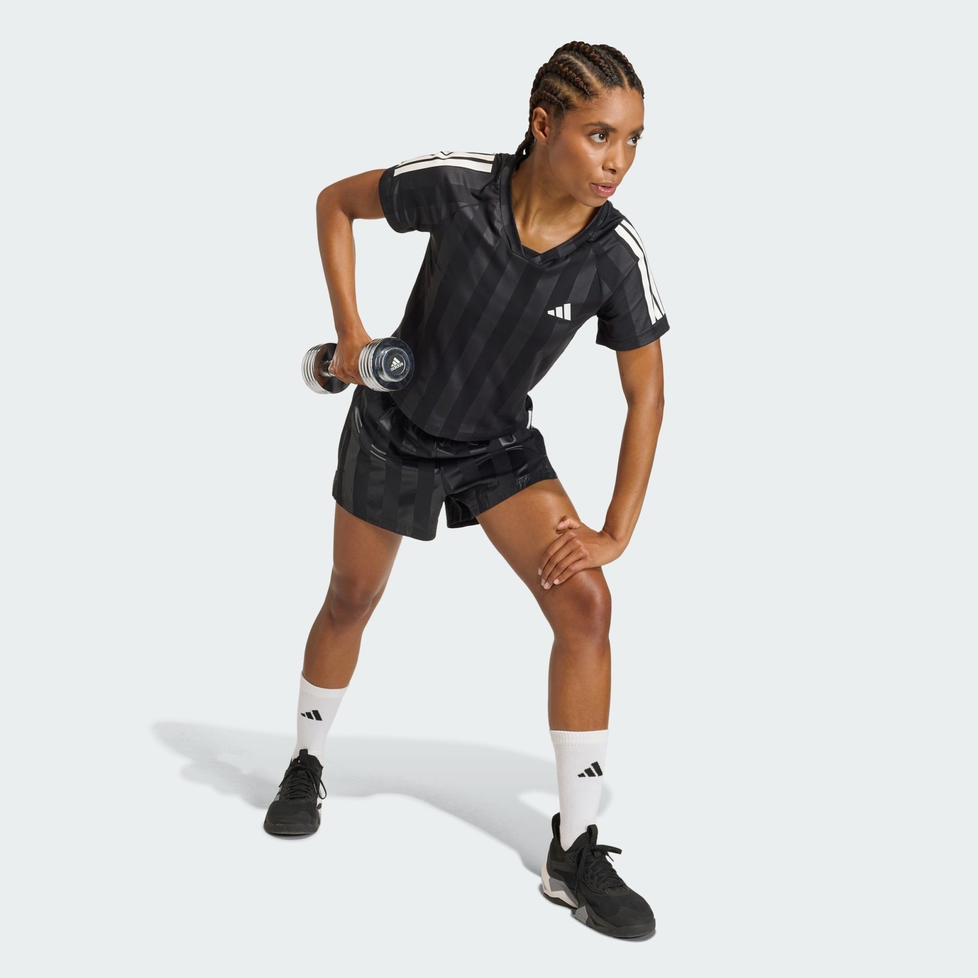  Quần Short Nữ Dệt Dập Nổi 3 Gạch Hyperglam 