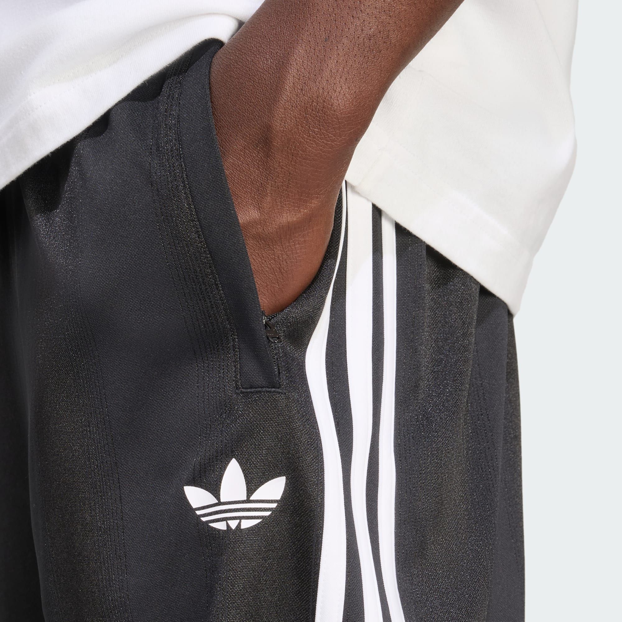  Quần short Nam Adidas Jacquard Adicolor - KD3922 