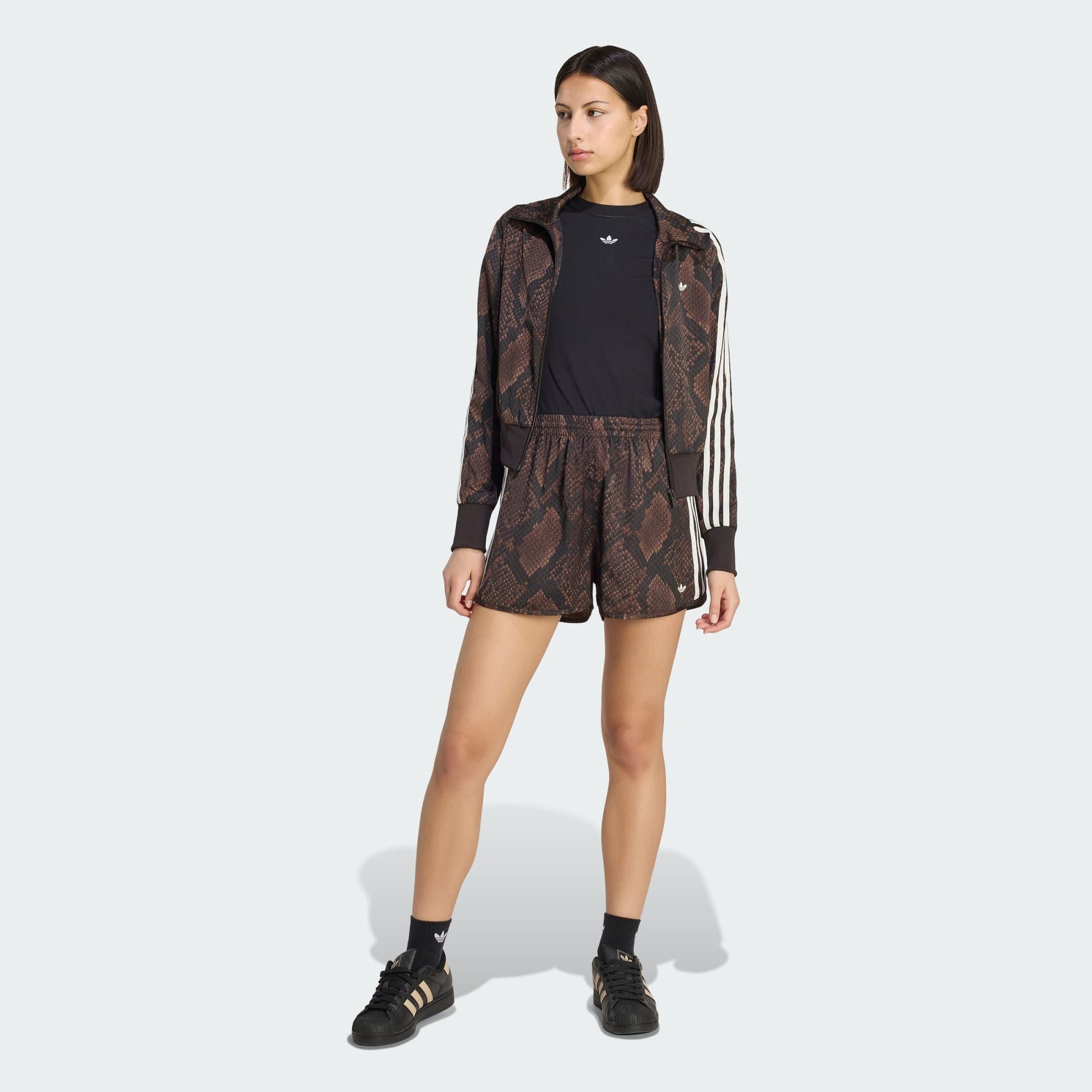  Quần short Nữ Adidas SATIN HOẠ TIẾT DA RẮN - KX1896 