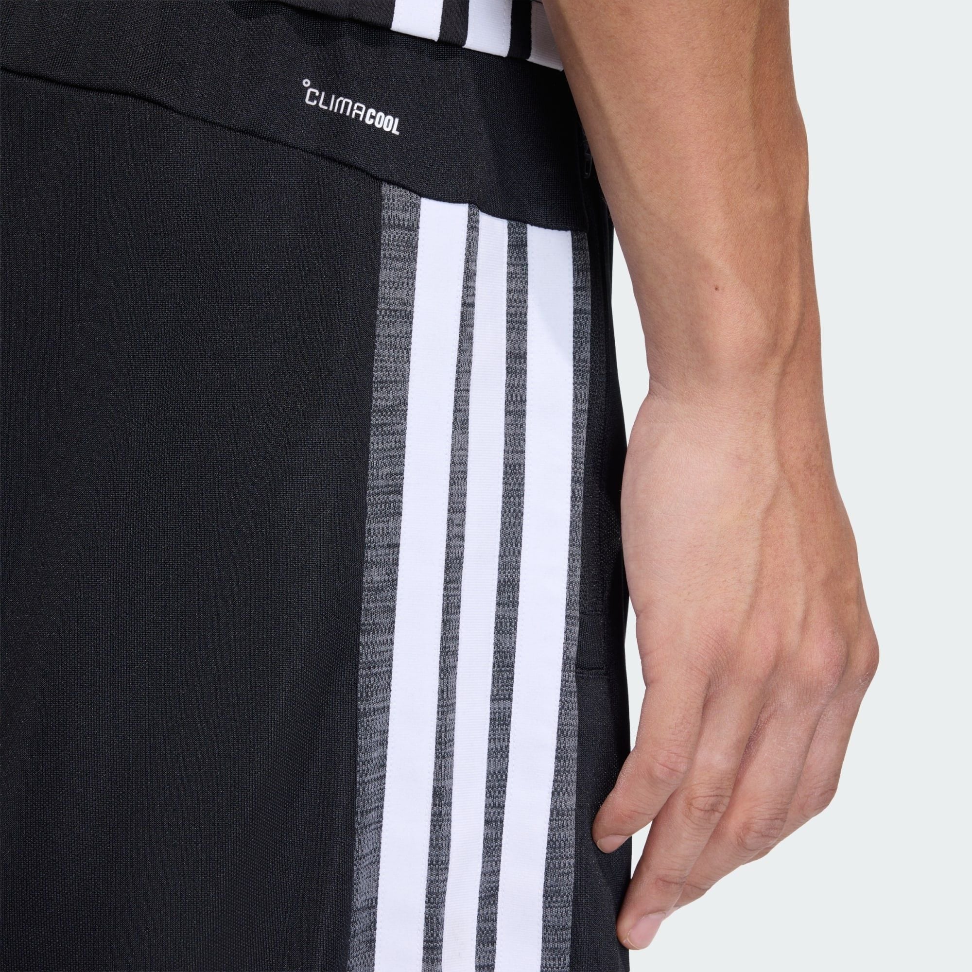  QUẦN SHORT NAM ADIDAS ESSENTIALS ALL-SET 3 GẠCH - KA2571 