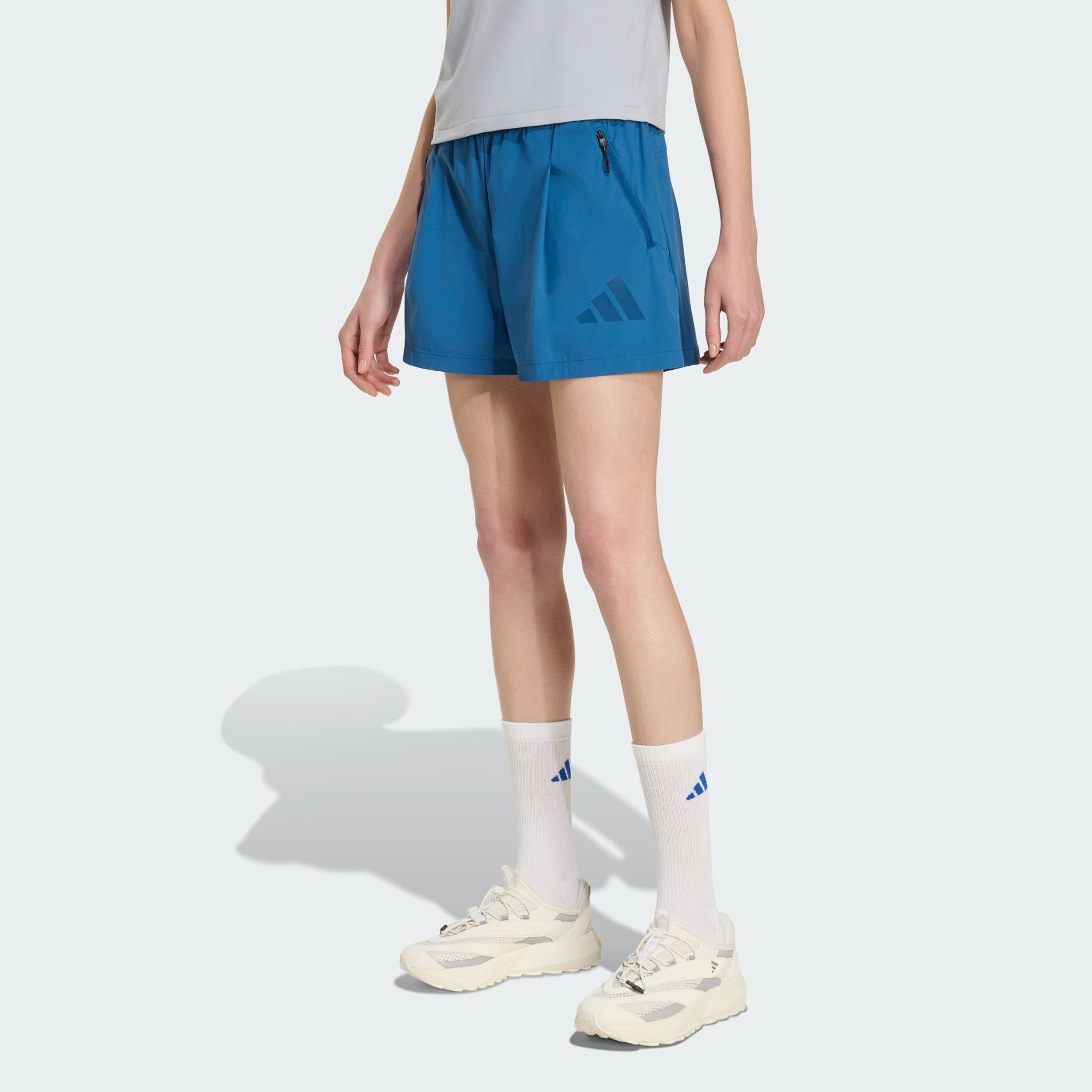  Quần Short Nữ Vải Dệt Adidas Z.N.E. 