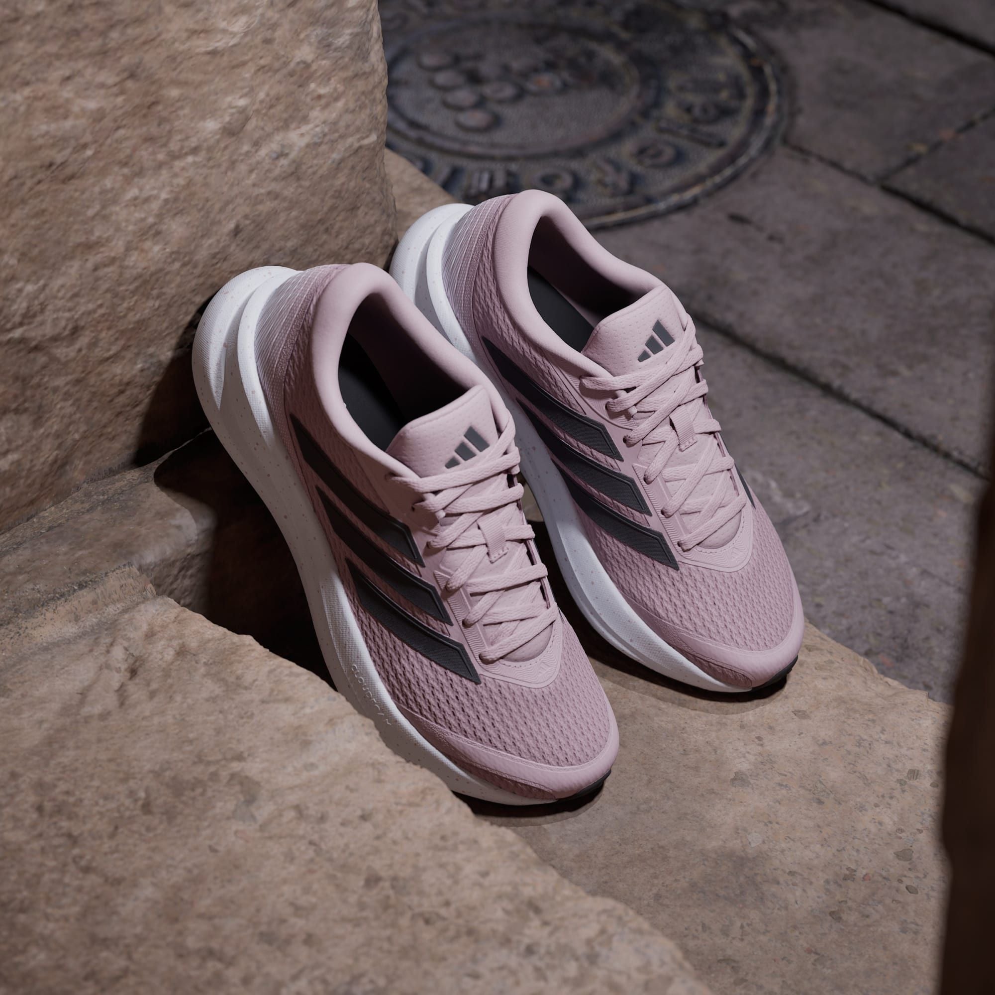  GIÀY CHẠY BỘ NỮ ADIDAS RUNFALCON -  IH9536 