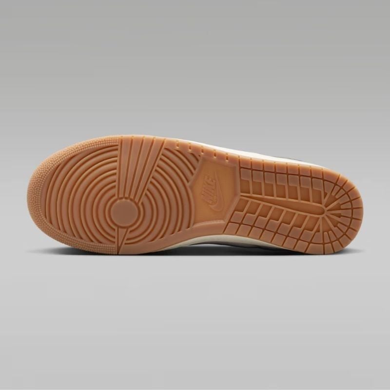  Giày bóng rổ Nam Nike Air Jordan Skyline Low LE  - IQ6425-100 