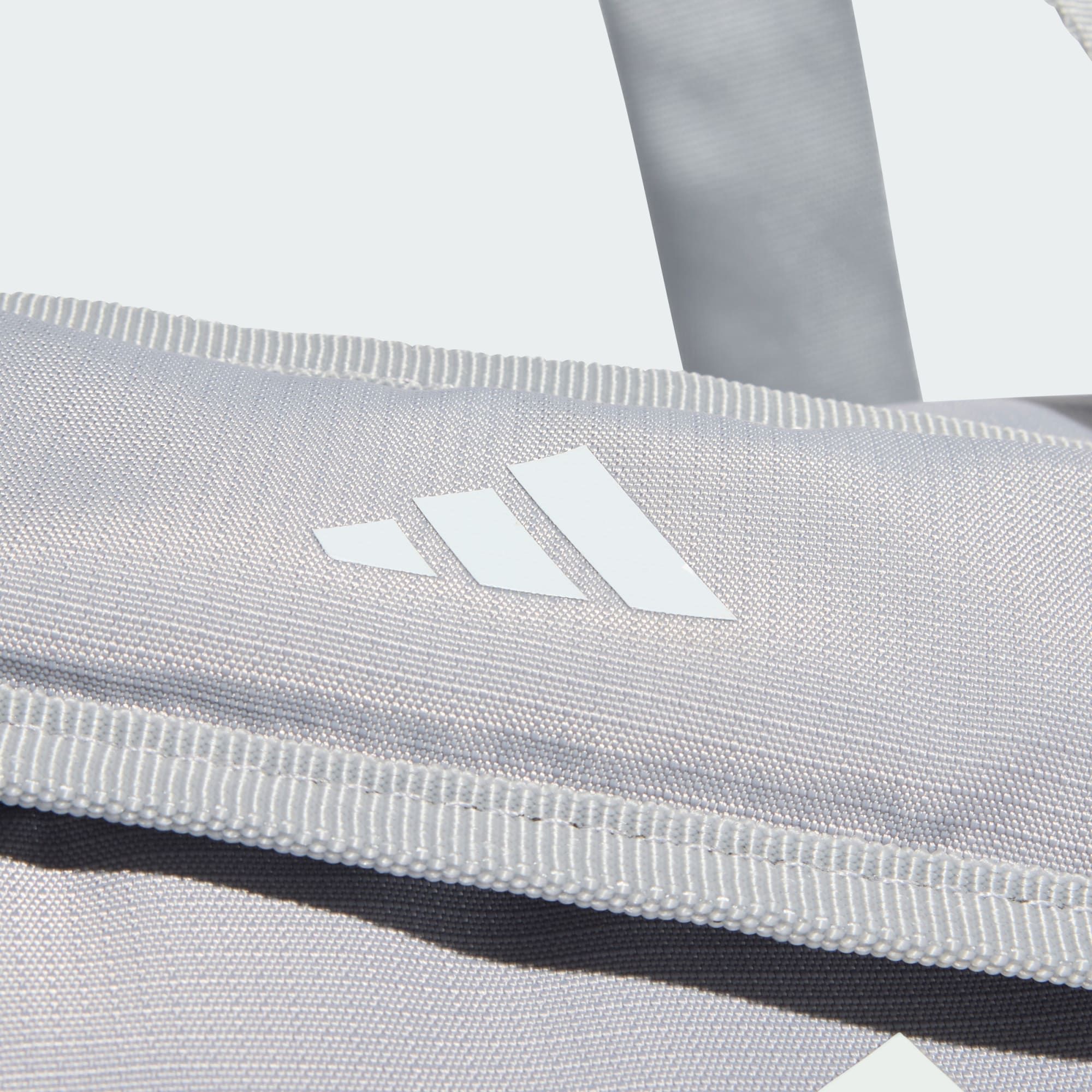  Túi Duffel adidas Defender S 