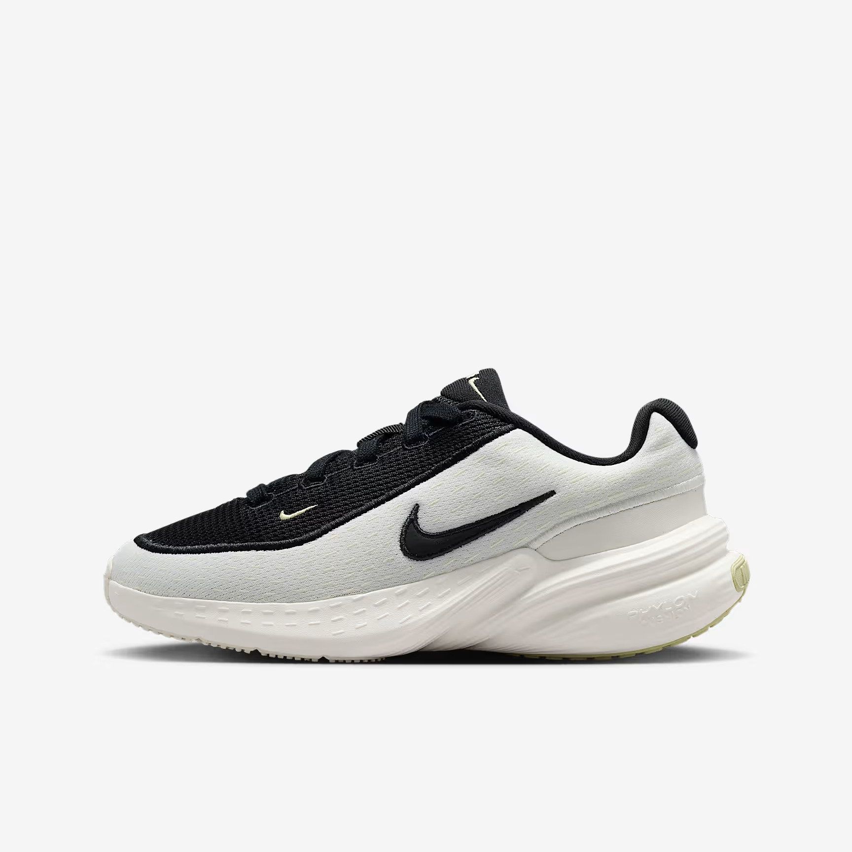  Giày chạy bộ trẻ em Nike Uplift Sc (Gs) IF1749-100 