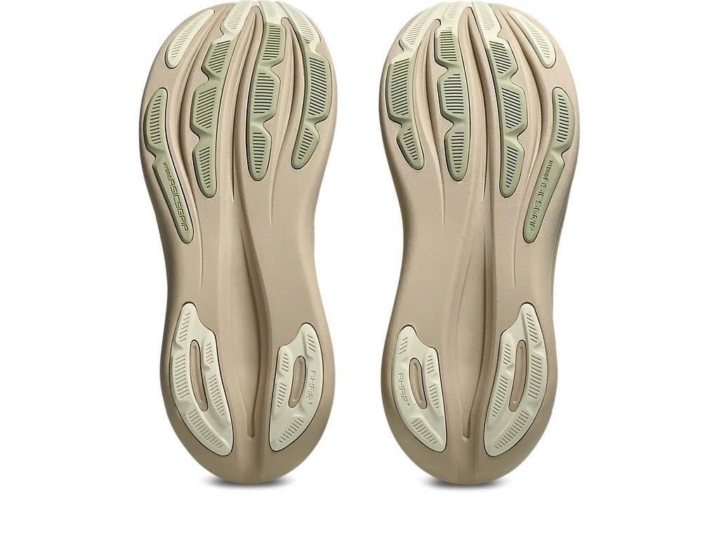  Giày chạy bộ Nam ASICS GEL-NIMBUS 28 - 1011C127.021 