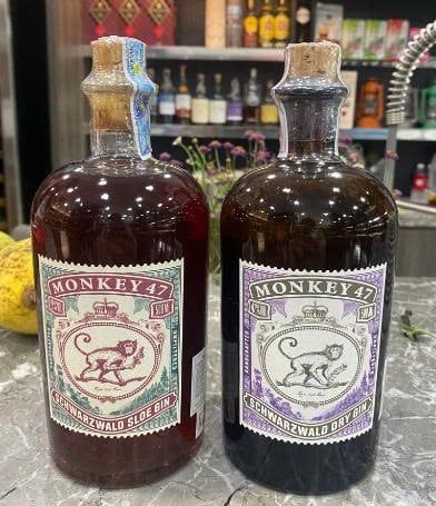 Monkey 47 Schwarzwald Dry Gin (tím) 50cl (B)