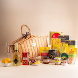  Giỏ Picnic Rượu Vang Trắng - Bánh Và Ăn Vặt Tone Nâu Cao Cấp - GIAO NỘI THÀNH TPHCM 