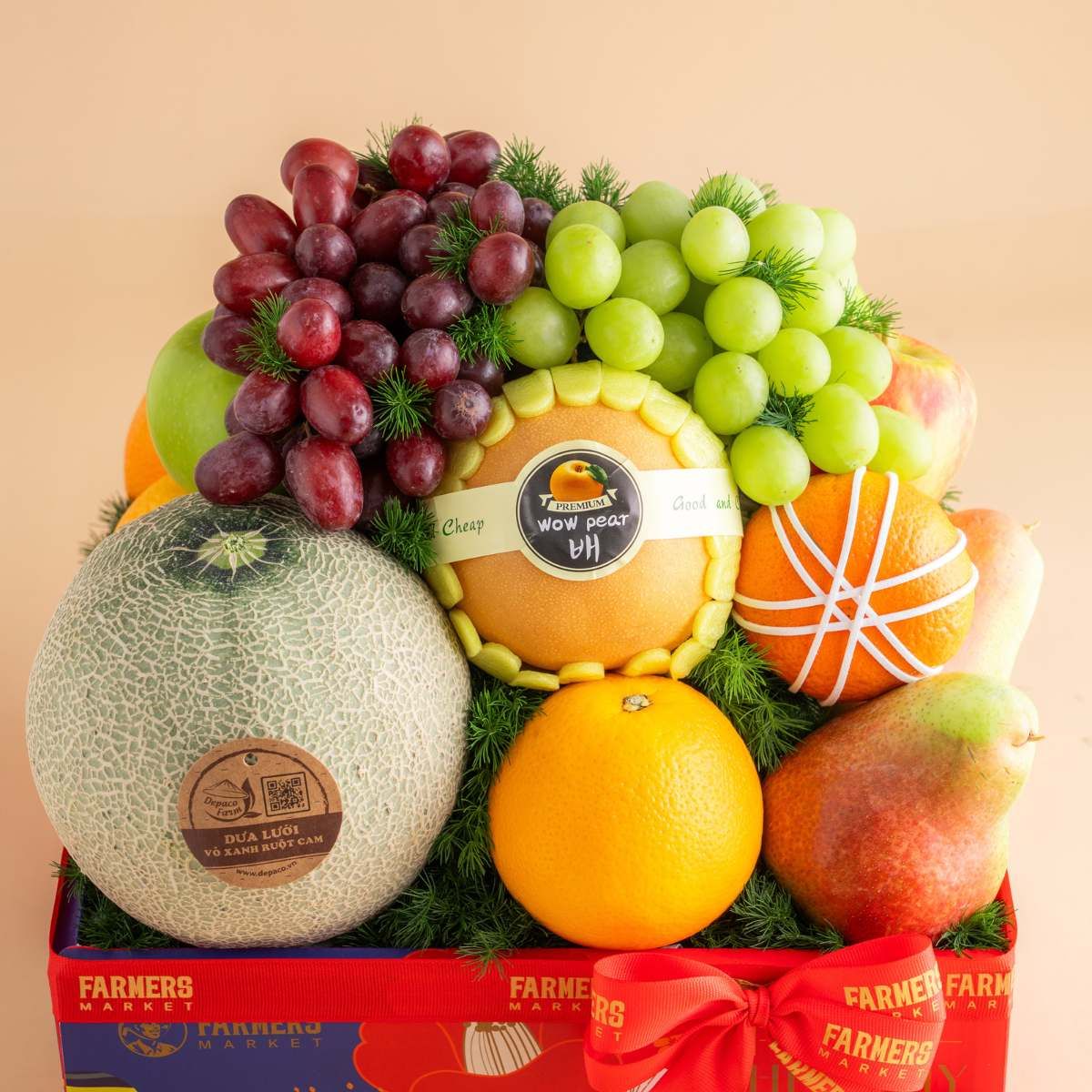  Giỏ Quà Trái Cây Hỗn Hợp Tone Đỏ Họa Tiết Tiêu Chuẩn - GIAO NỘI THÀNH TPHCM 
