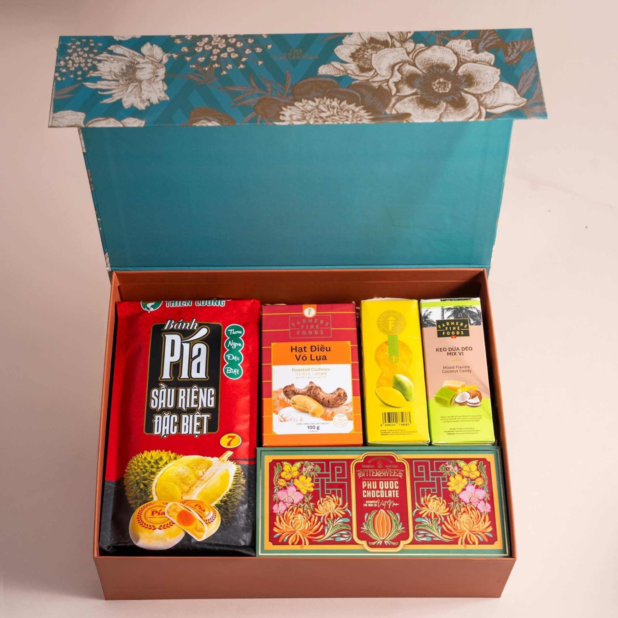  Hộp Quà Bánh Pía - Kẹo Dừa Và Xoài Sấy Tone Xanh Ngọc Cơ Bản - GIAO NỘI THÀNH TPHCM 