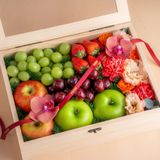  Hộp Quà Trái Cây Và Hoa Tiêu Chuẩn - GIAO NỘI THÀNH TPHCM 