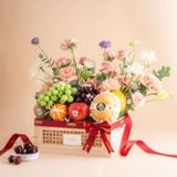  Khay Gỗ Trái Cây Các Loại  Và Hoa Tone Hồng Tinh Tế - GIAO NỘI THÀNH TPHCM 