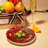  Khay Quà Vang Trắng, Phô Mai & Trái Cây Cao Cấp - GIAO NỘI THÀNH TPHCM 