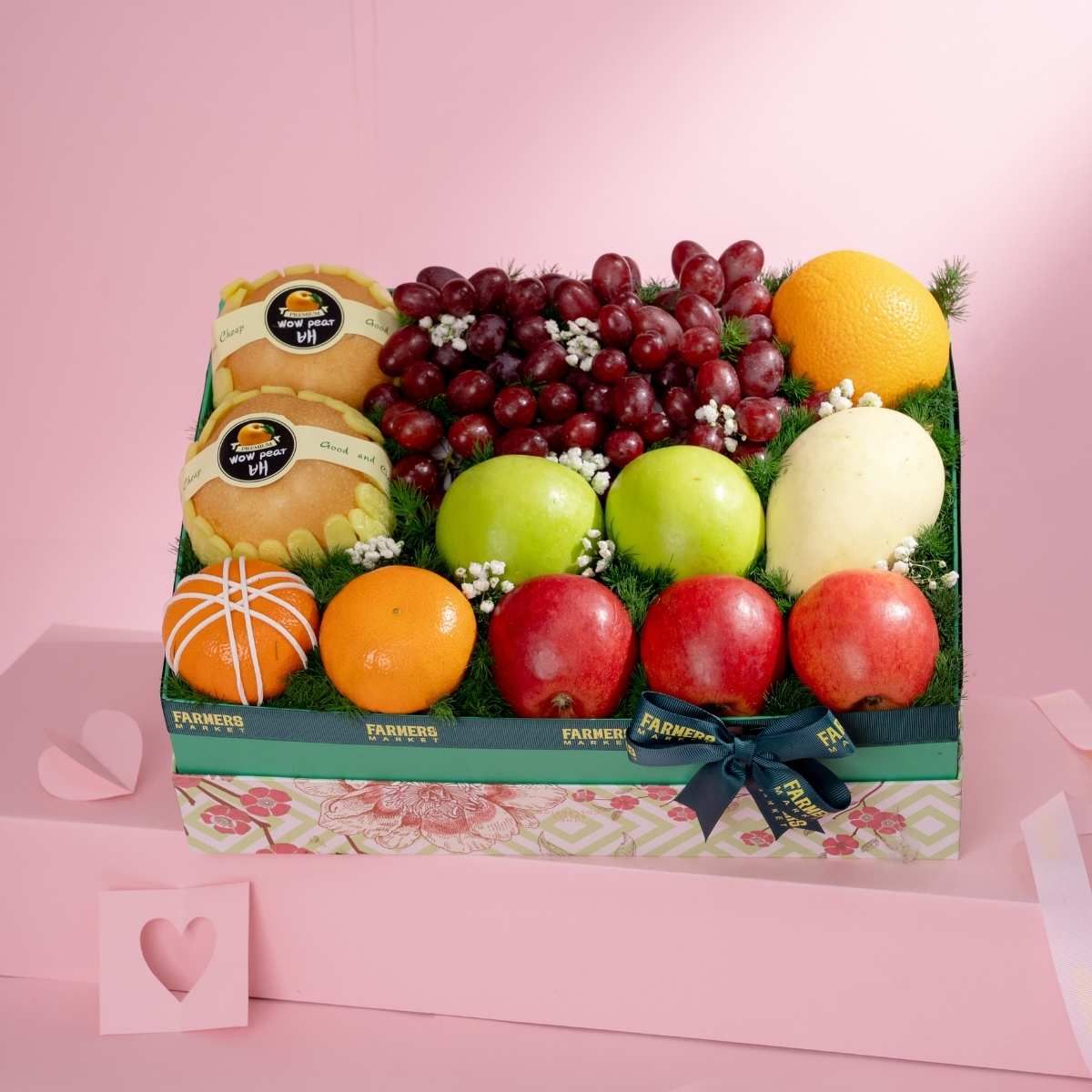  Giỏ Quà Nho Đỏ Và Trái Cây Các Loại Tone Xanh Lá Tiêu Chuẩn - GIAO NỘI THÀNH TPHCM 