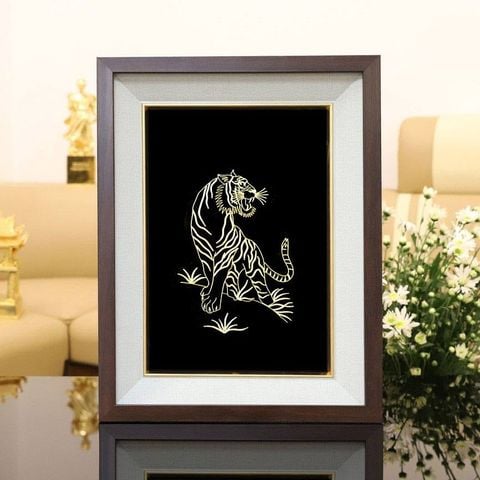 Tranh Mãnh Hổ Thượng Sơn mạ vàng