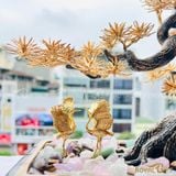 Tùng Hạc Diên Niên Mạ Vàng